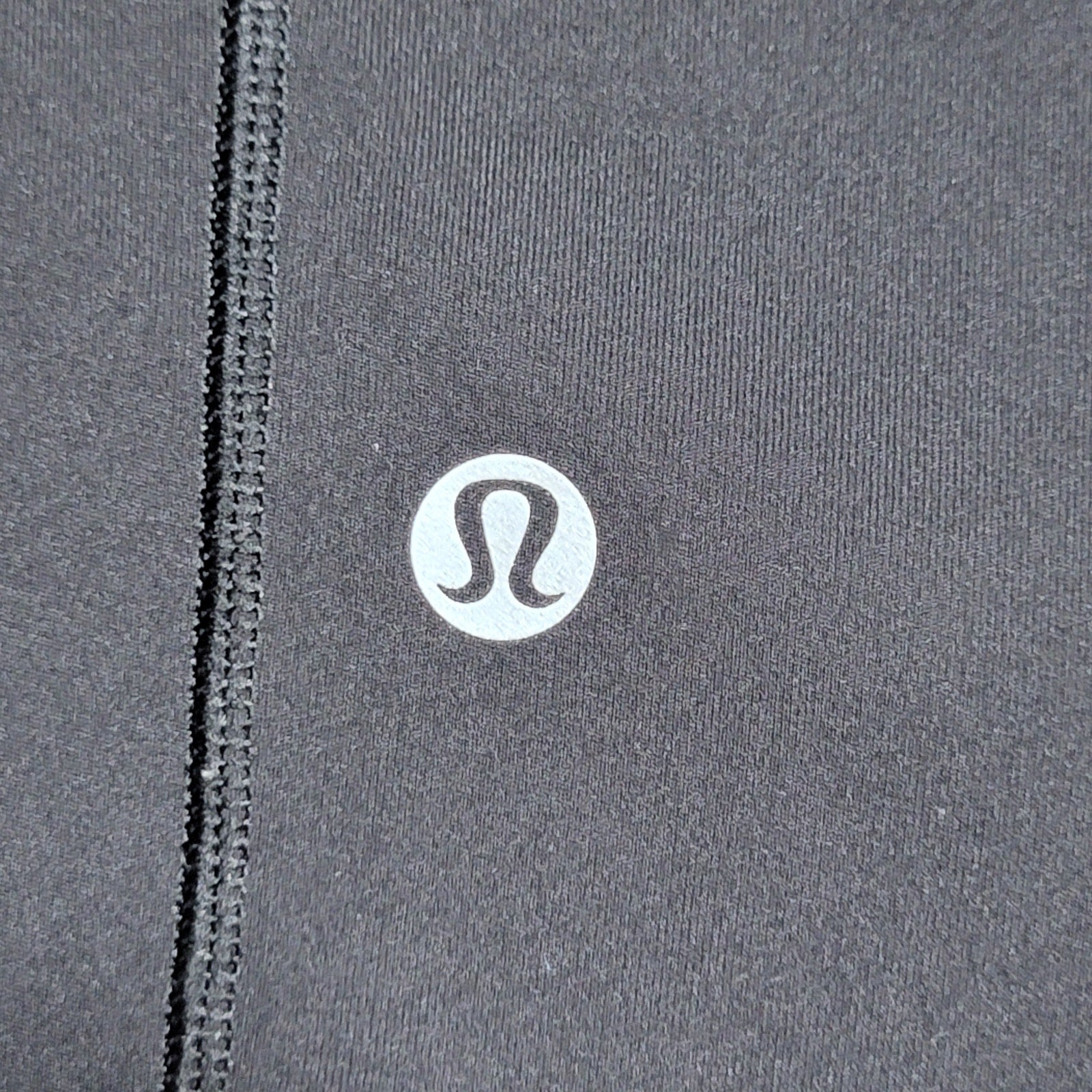 Lululemon Black Leggings w/ Zipper Pouch - Size 8