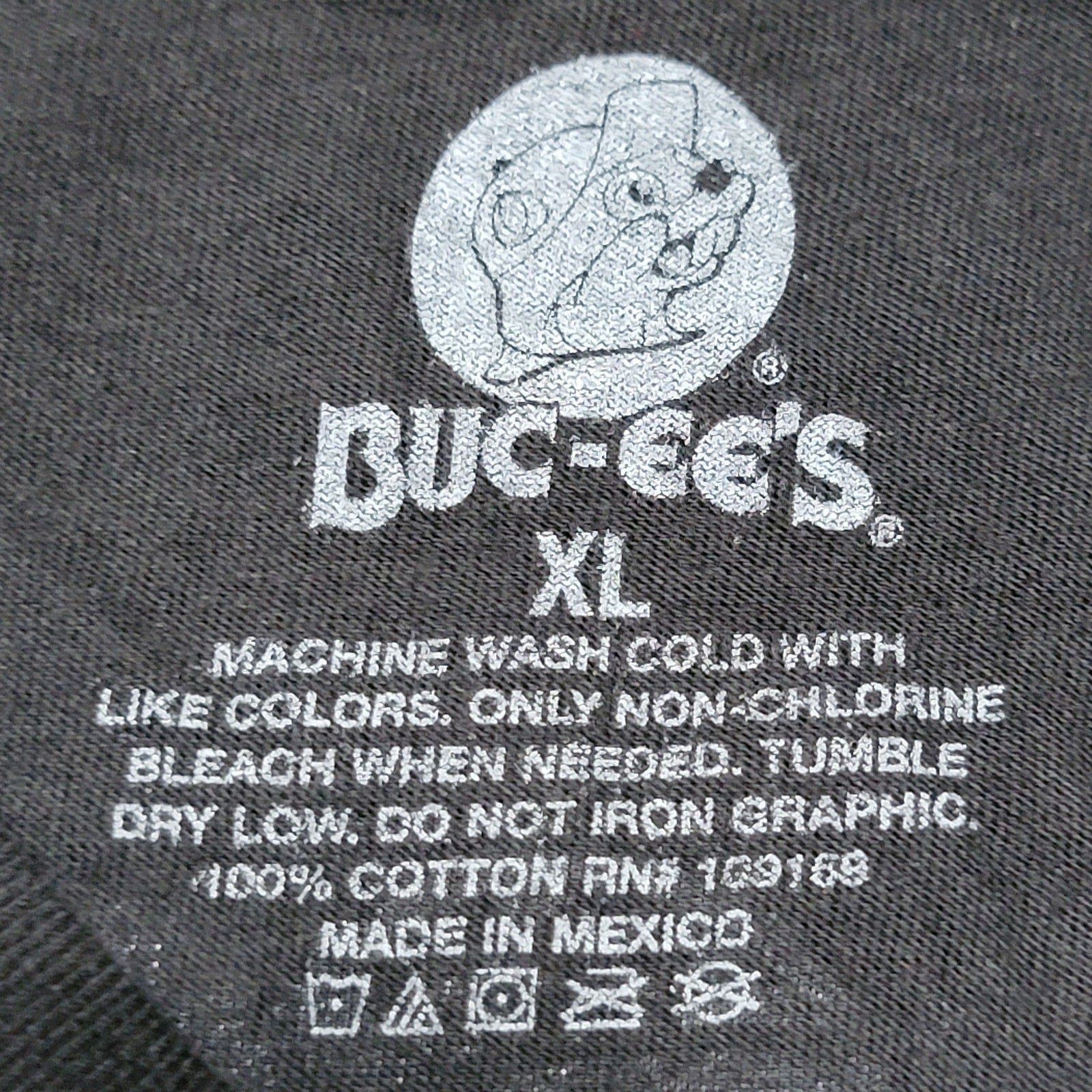 Buc-ee's Halloween Black Unisex Glow-In-The-Dark Tee "Boo Crew" - Size XL