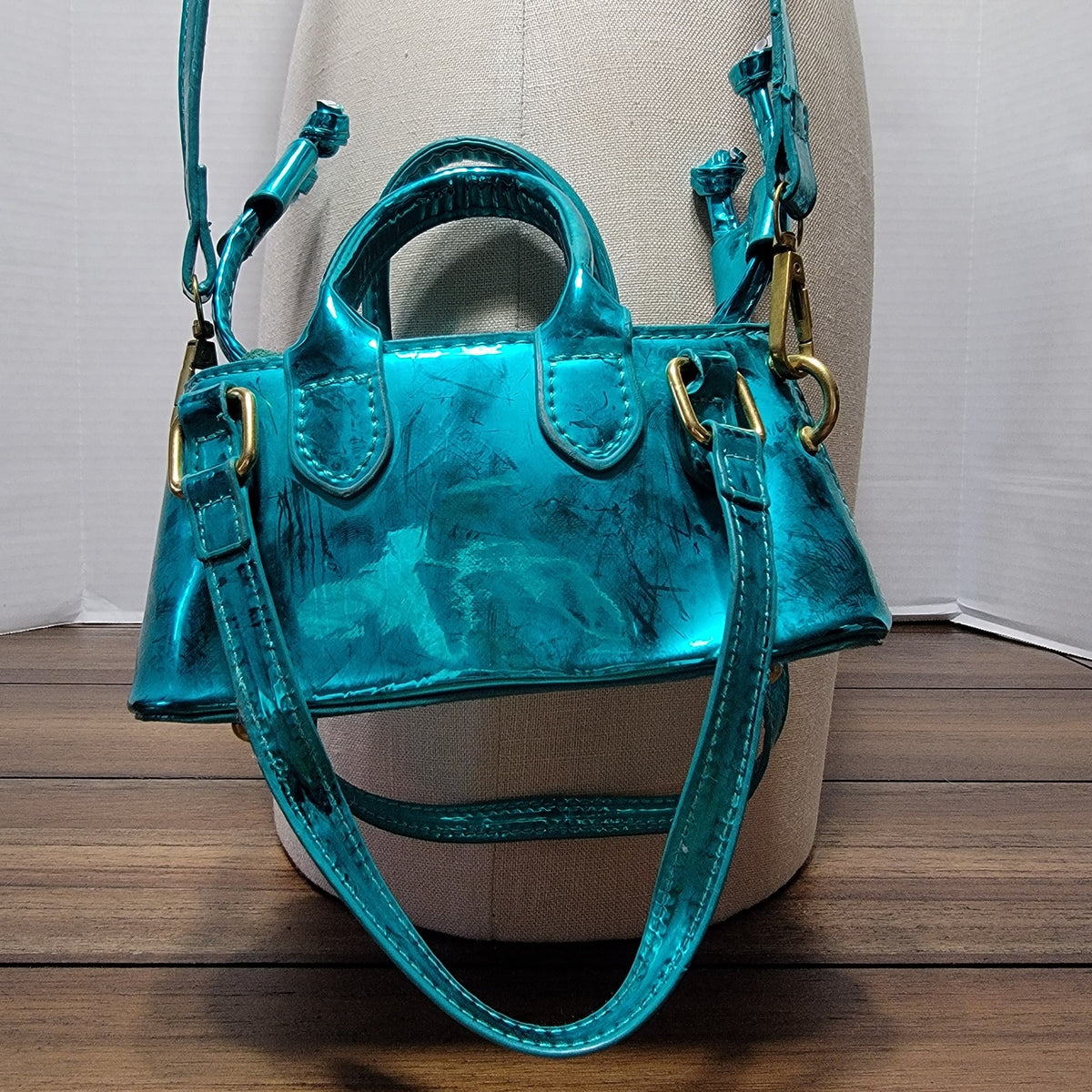 Fashion & Bags Teal Mini Purse w/ Shoulder Strap, 2 Sets of Handles