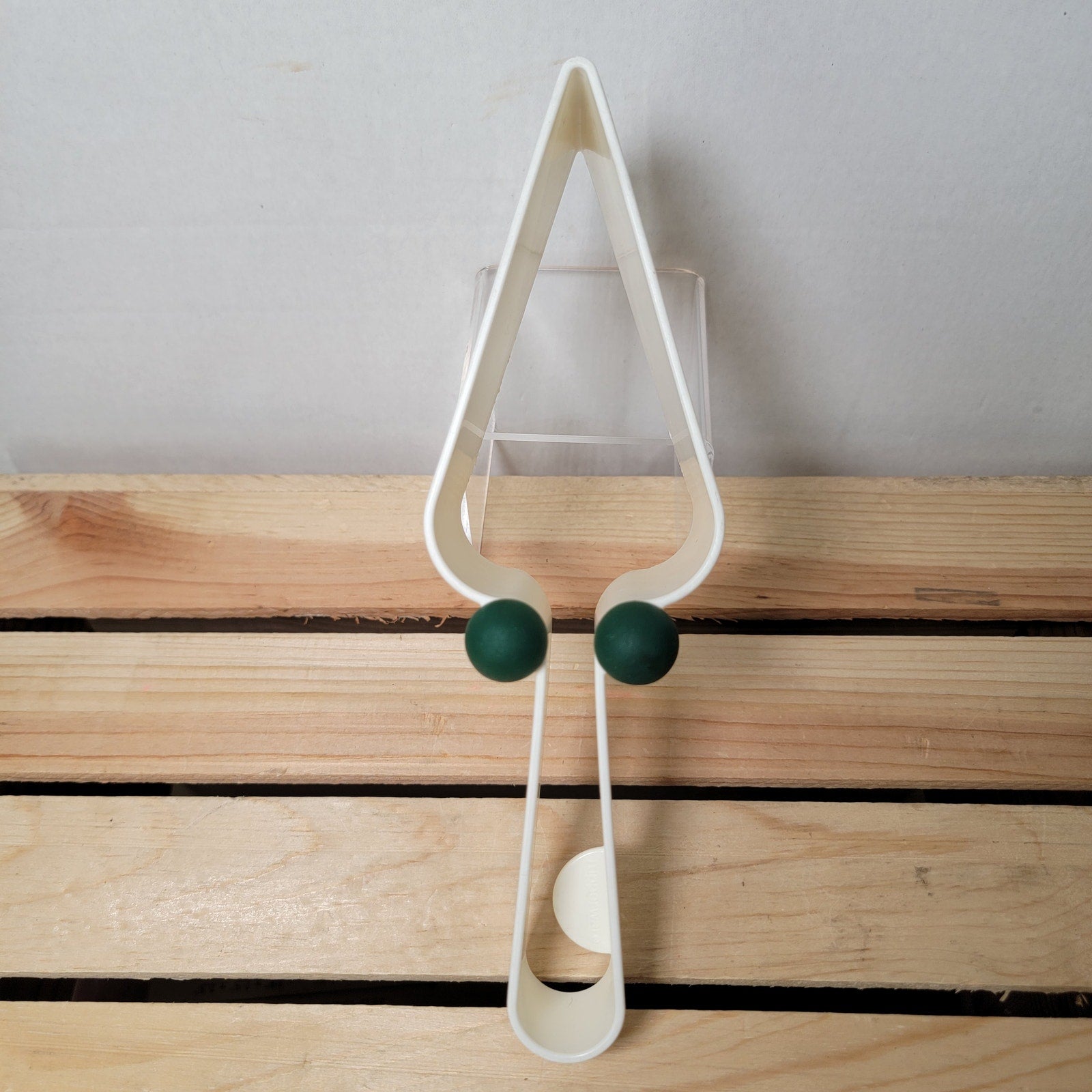 VINTAGE Tupperware Piece O' Pie Cake And Pastry Server