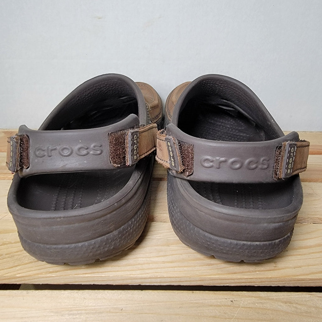Crocs Men's Yukon Vista Clogs in Khaki and Espresso Brown - Size 8