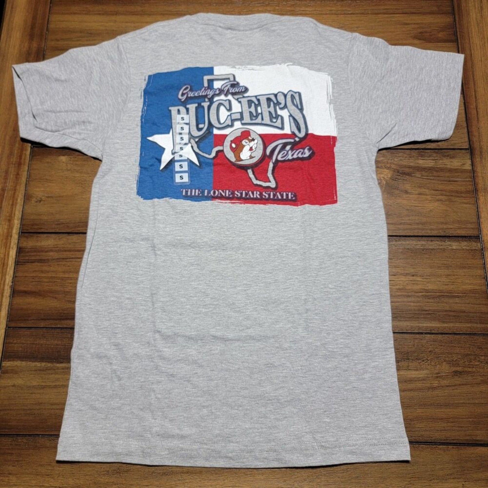 Buc-ee's Graphic SS Grey Unisex Tee "Greetings From Texas" - Size Small NWT