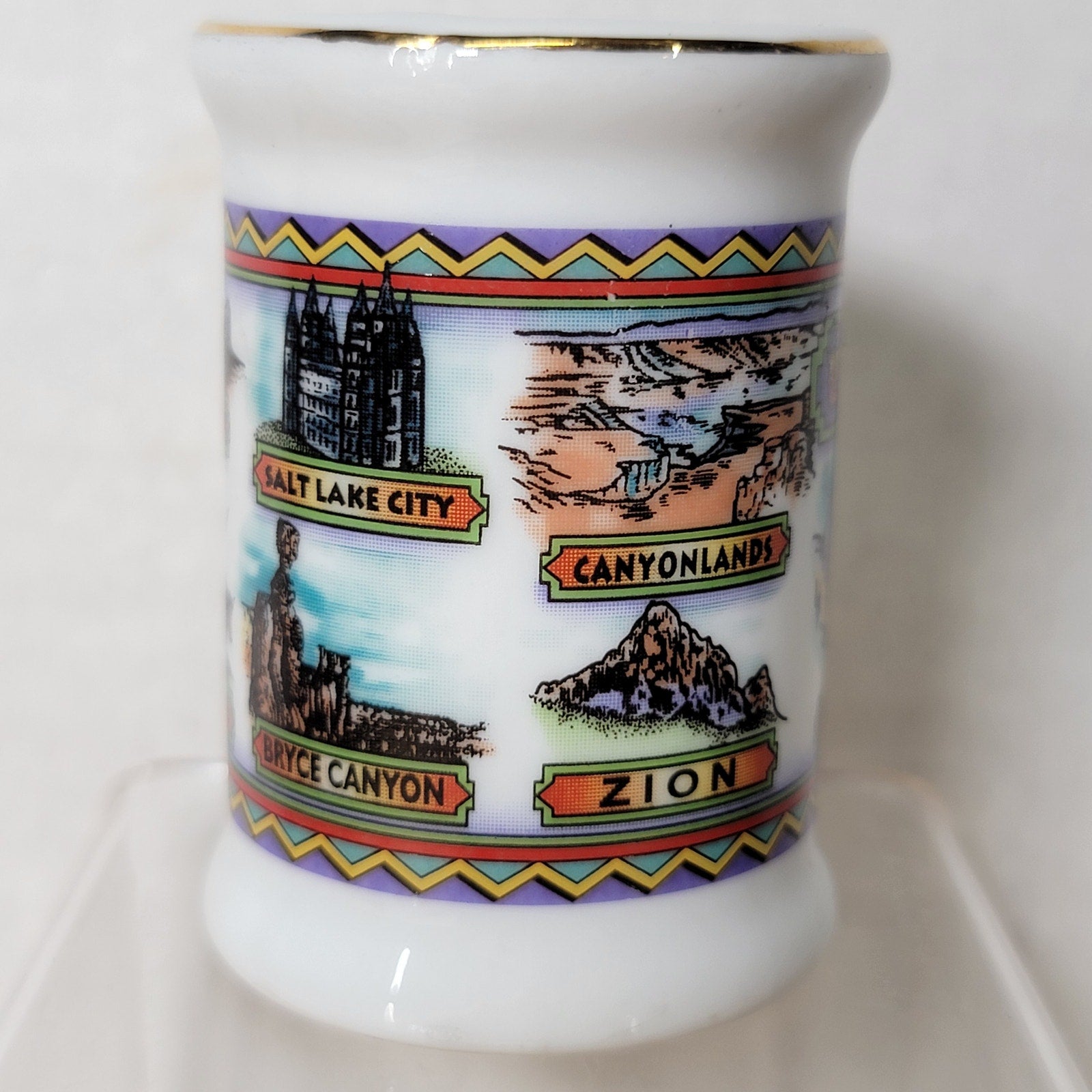 VINTAGE Utah Mini Ceramic Souvenir Mug 2.5"