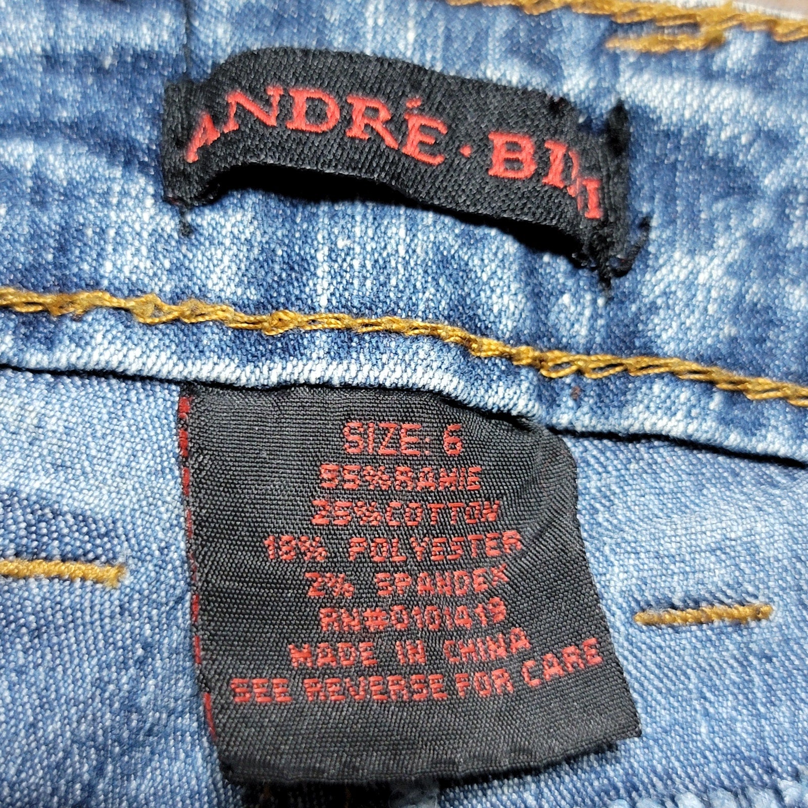 Andre Bini Boot Cut Denim Jeans w/ Studs & Embroidery - Size 6