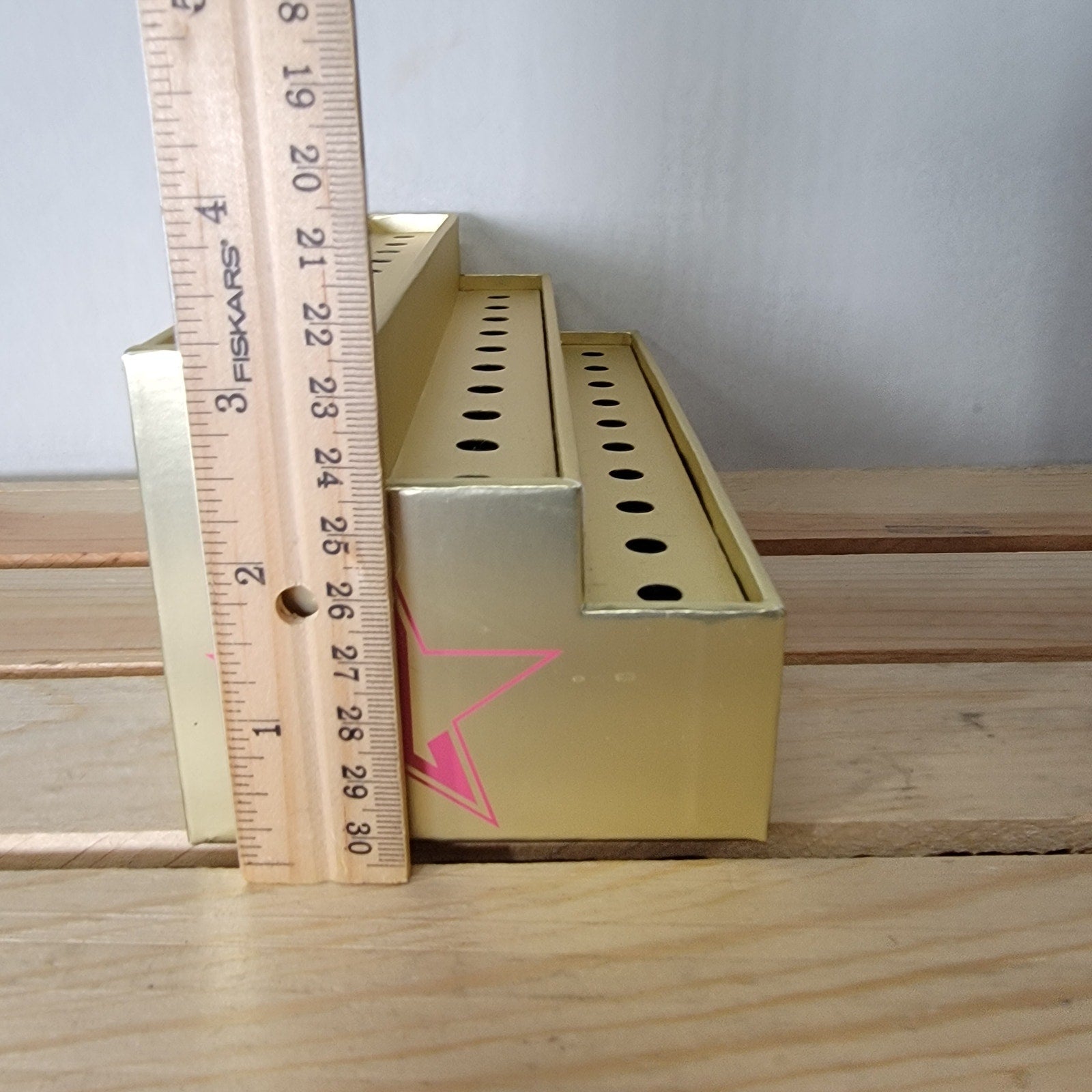 Gold Jeffree Star Cosmetics Makeup Display Holder - NWOT