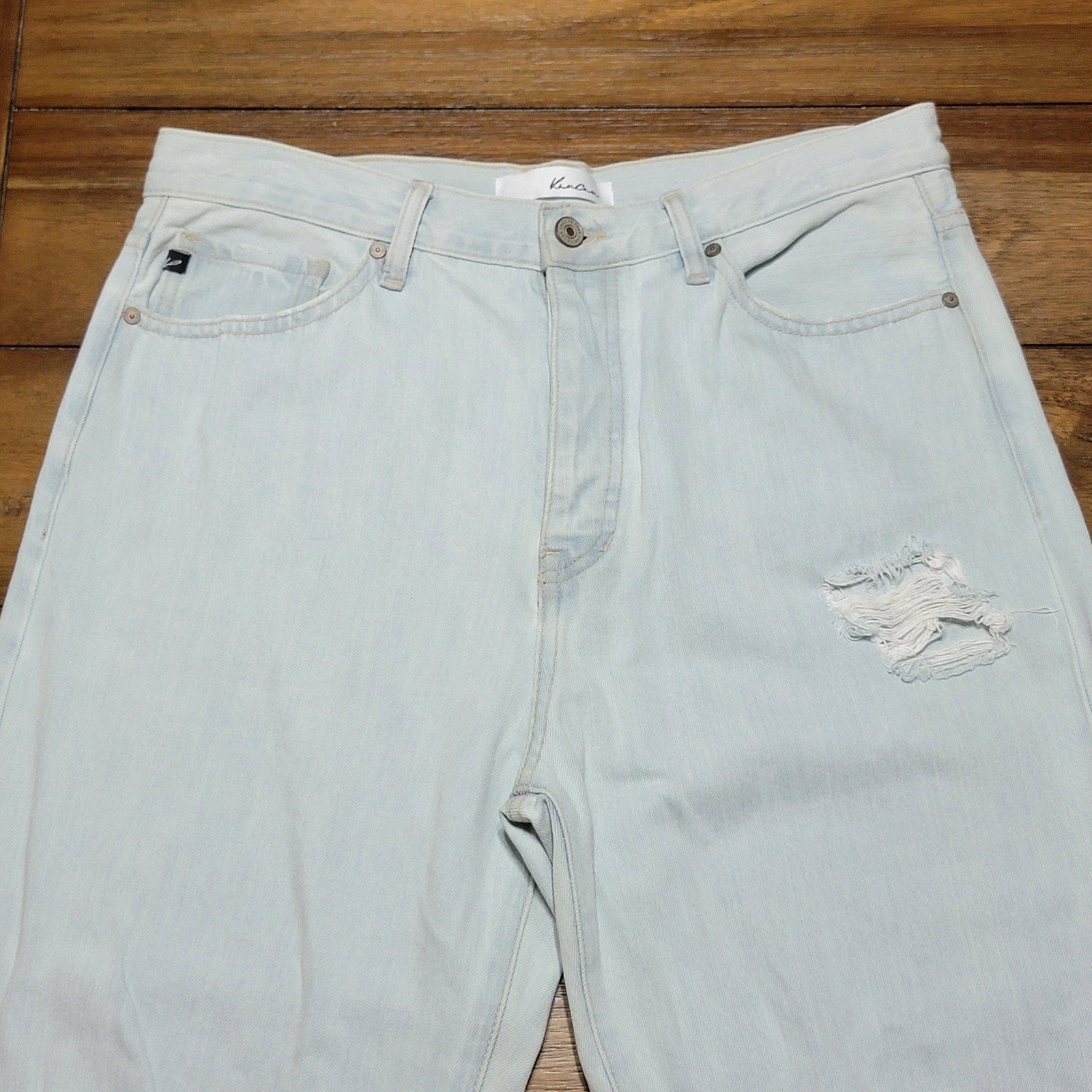 Kancan Light Wash Button Fly Denim Jeans - Size 11/29