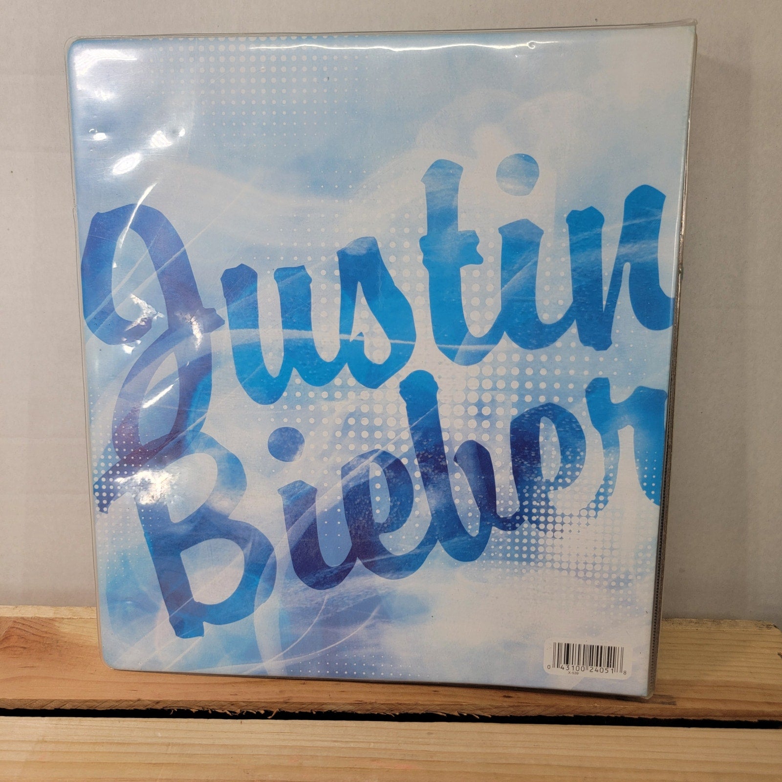Justin Bieber Blue 1.5" Binder w/ Matching Spiral Notebook