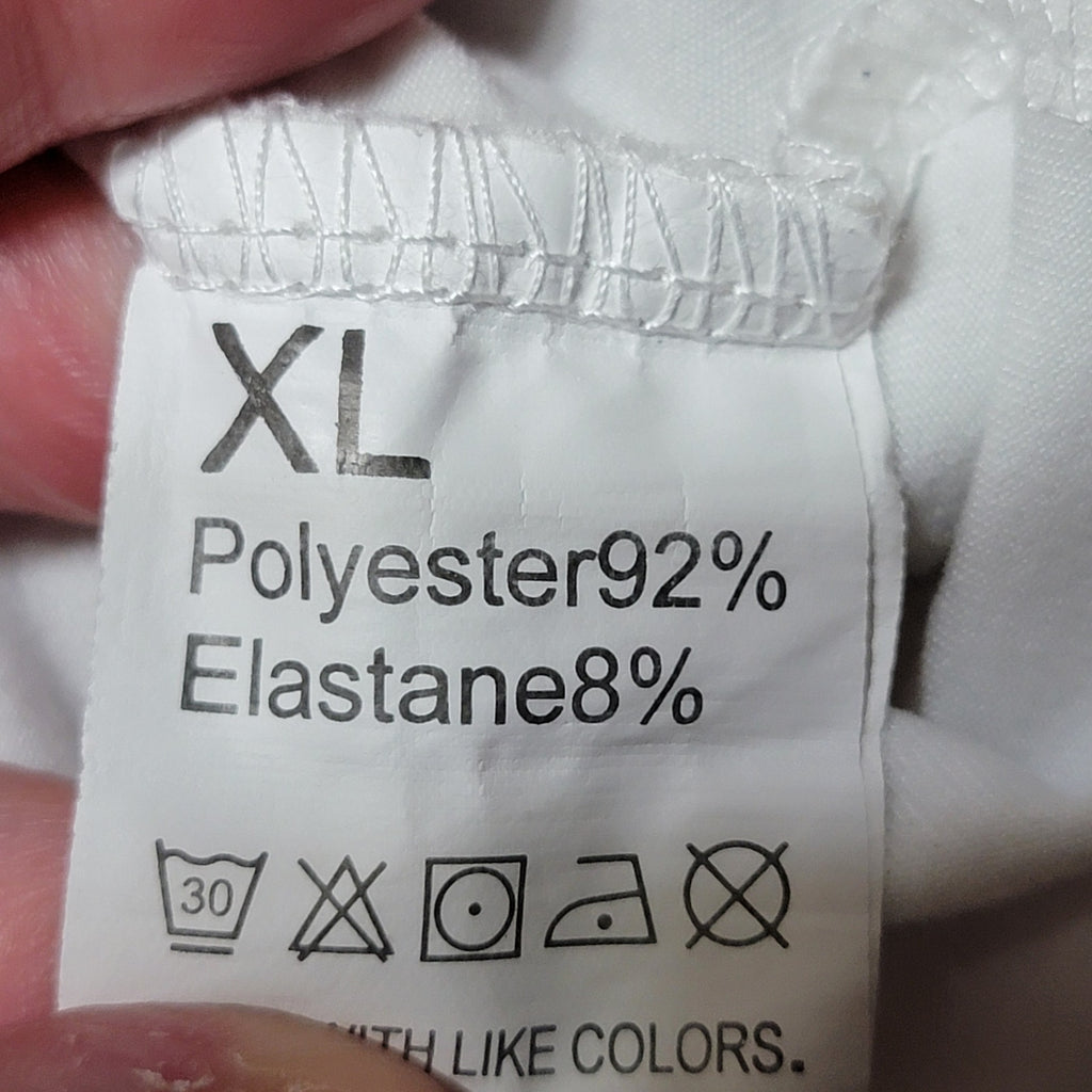 Unbranded 2 X's White Unisex Tee - Size XL