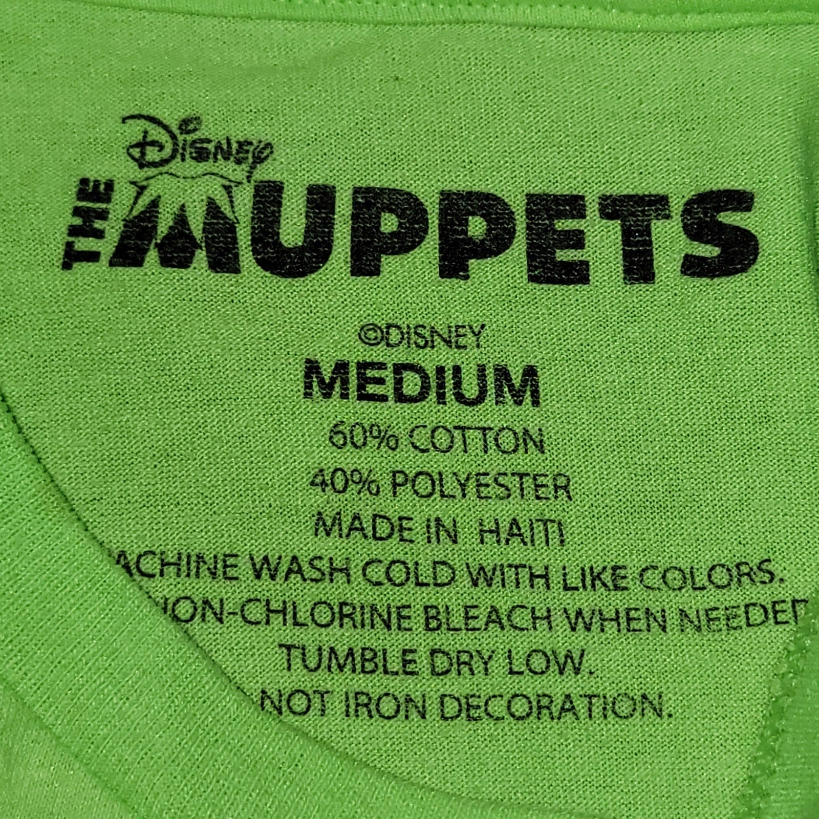 Disney The Muppets Green Unisex Tee Kermit on a Bike - Size Medium