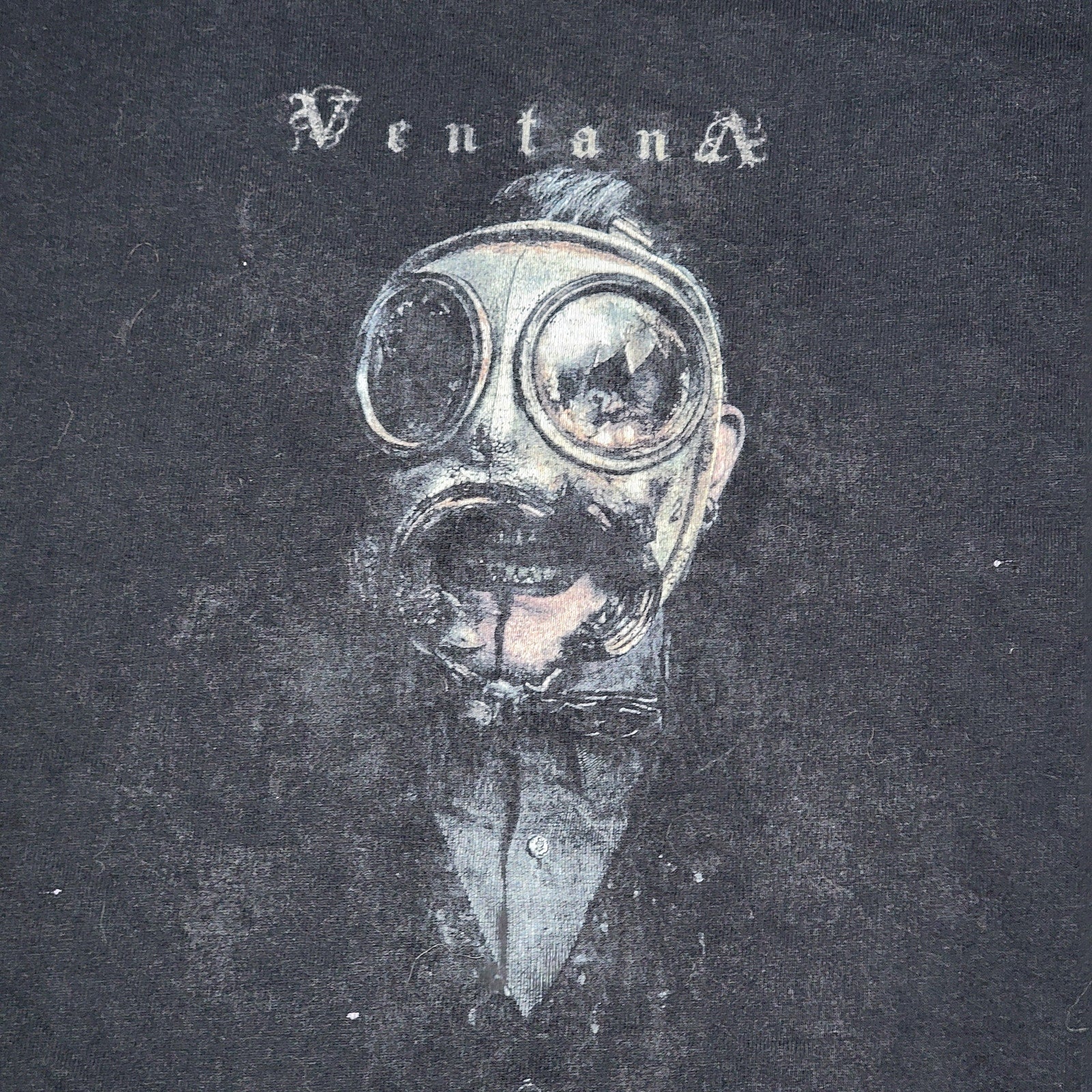 VentanA Black Unisex Tee Broken Gas Mask - Size XL