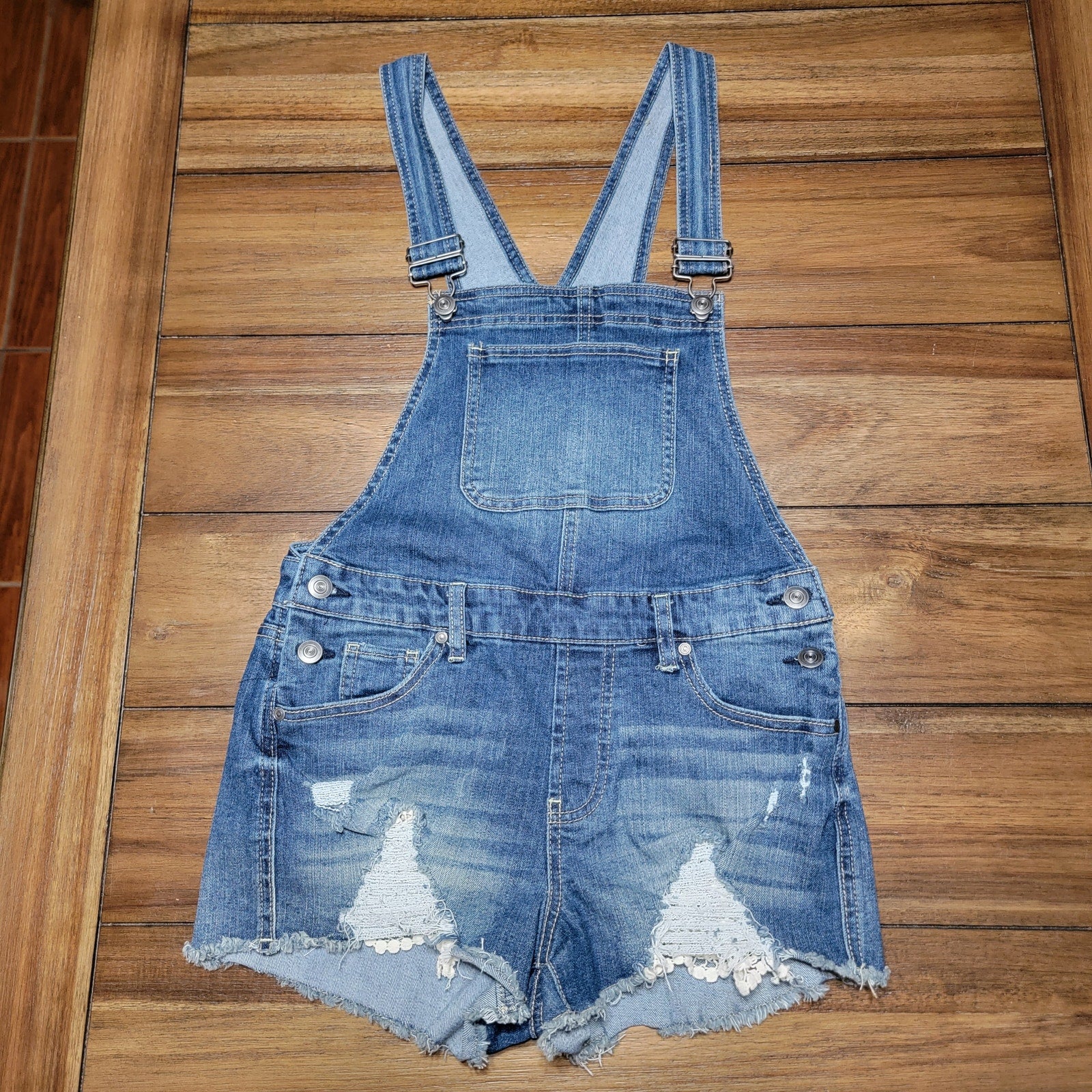 No Boundaries Girls Dark Wash Shortalls - Size Junior Medium (7-9)