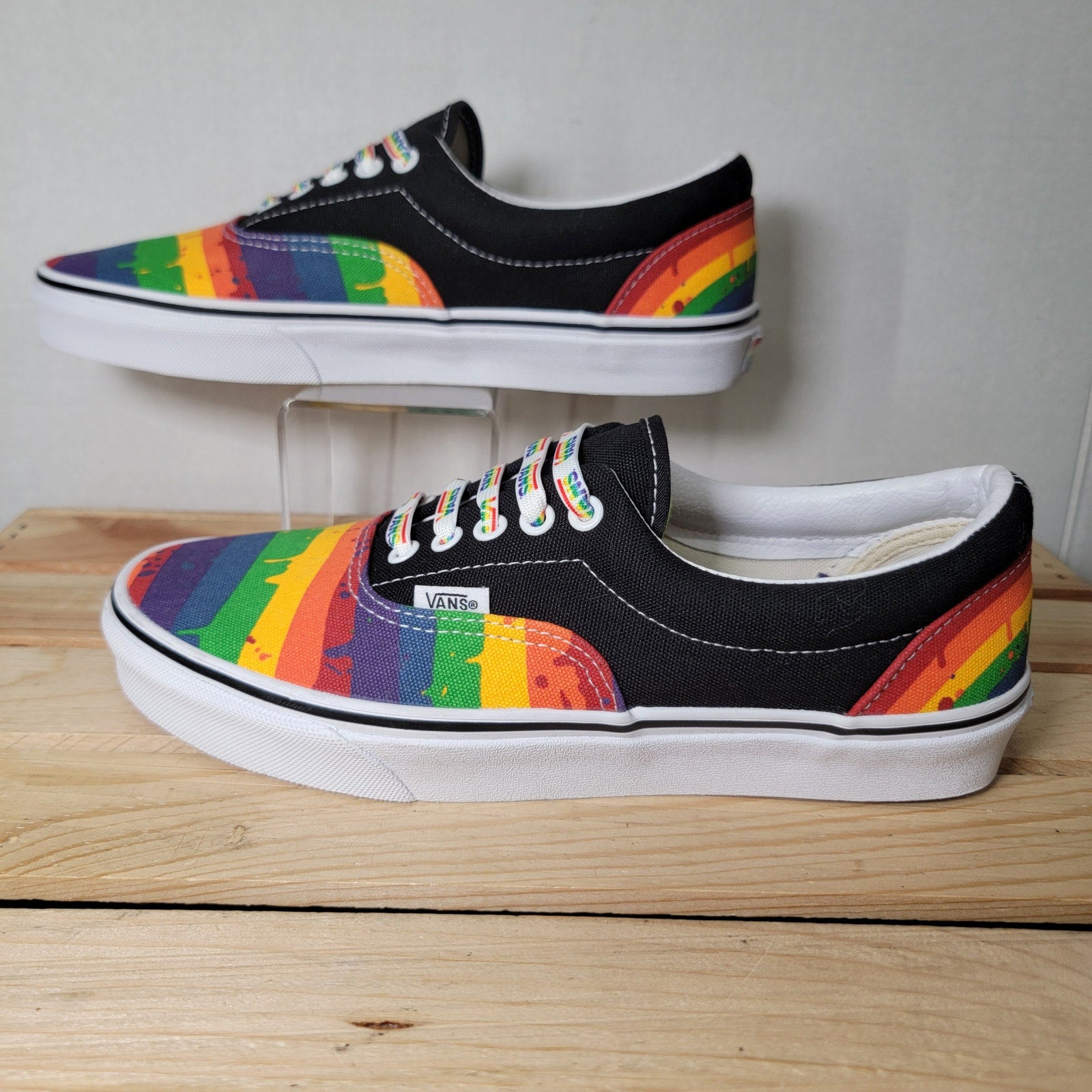 VANS Rainbow Drip Era Sneakers - Size 8M / 9.5W