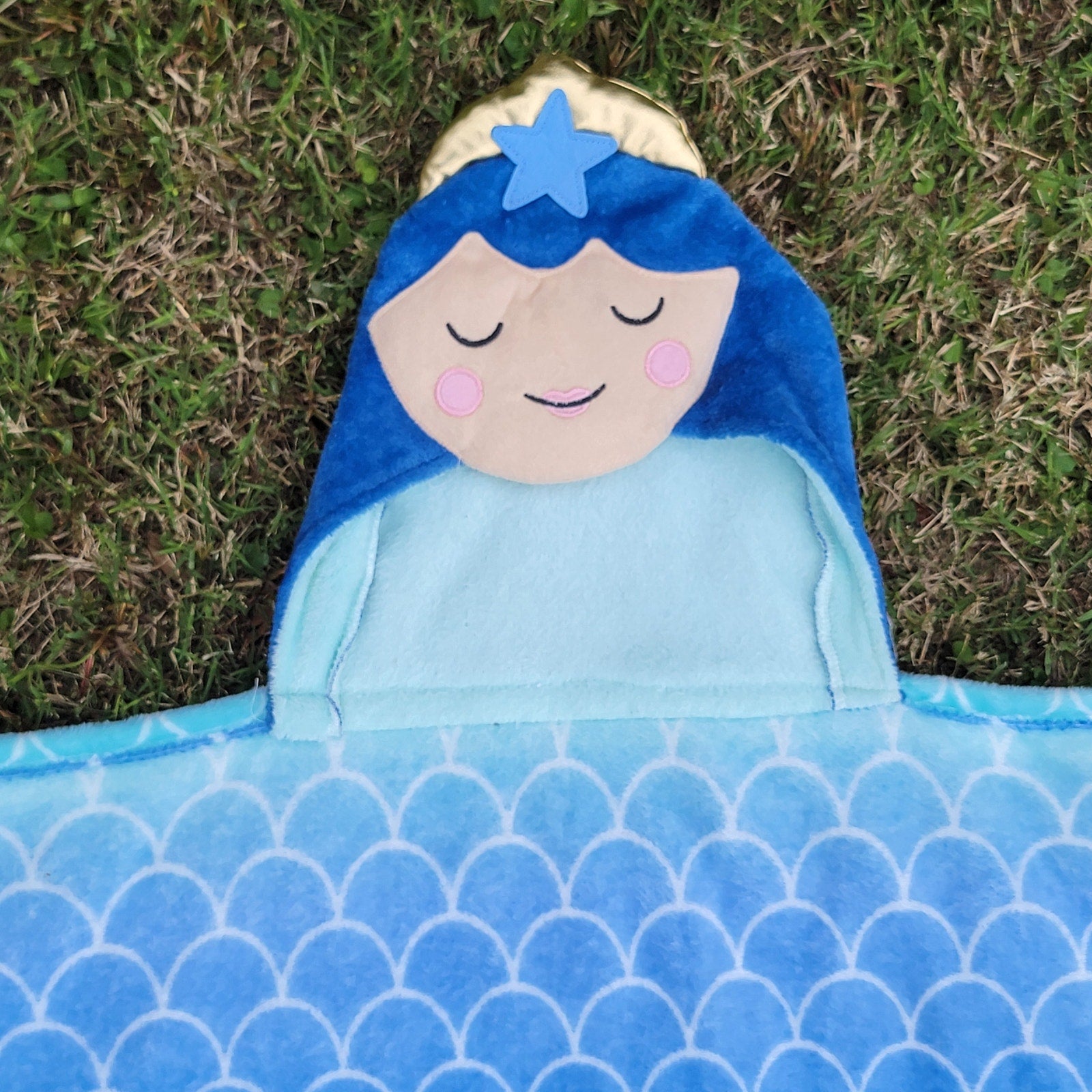 Your Zone Kids Blue Mermaid Hooded Blanket