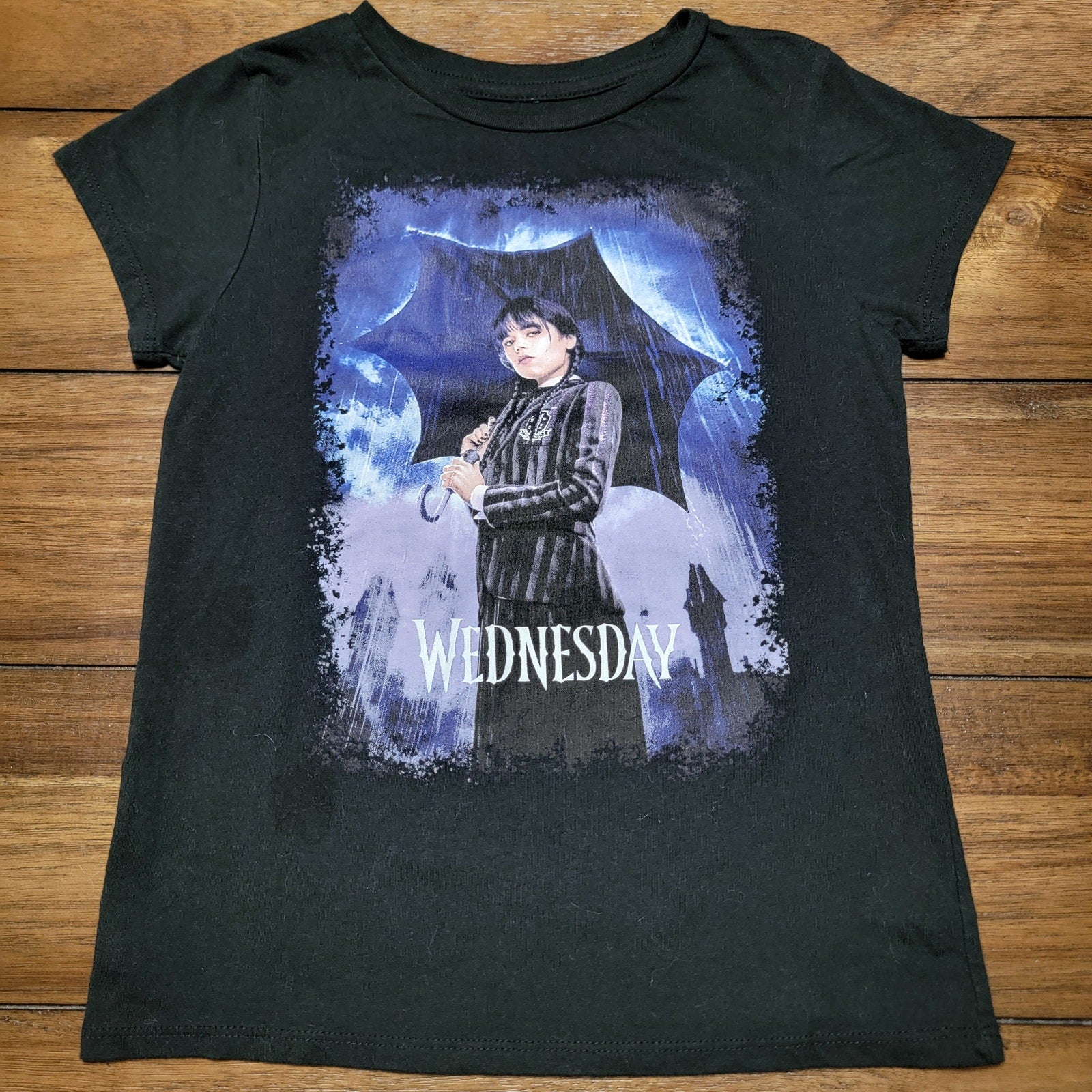 Wednesday Girls Black Tee Umbrella Pose - Size Medium (8)