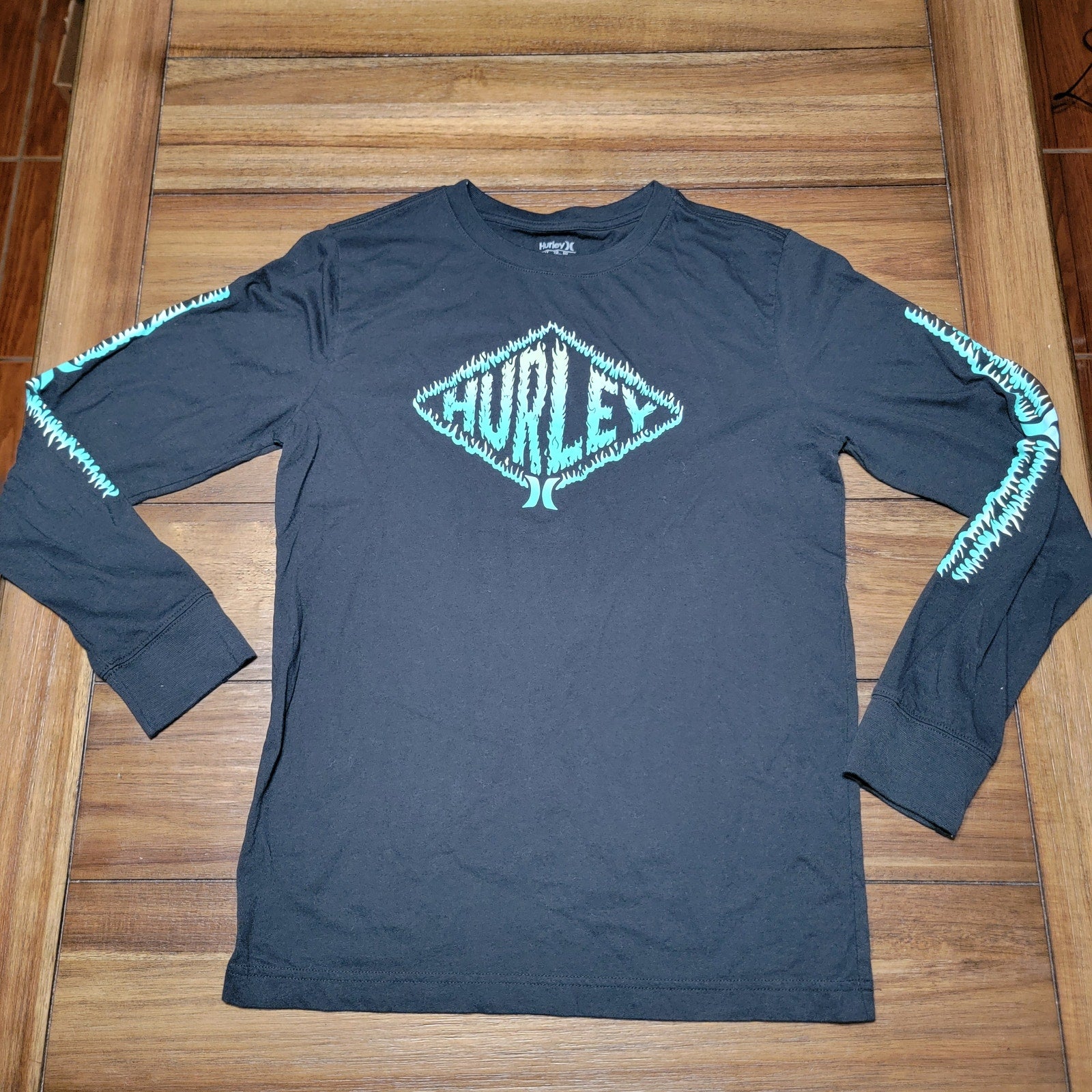 Hurley LS Youth Black Tee Blue Flame Diamond Logo - Size XL (13-15 Yrs)