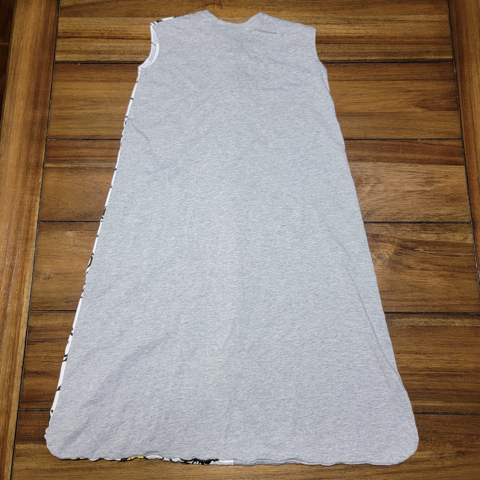 Peanuts Snoopy / Grey Nap Sleep Sack - Size Medium (6-12 m)