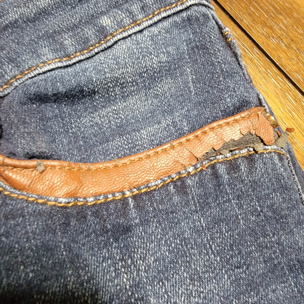 White House Black Market Skimmer Straight Denim Jeans w/ Zip Cuffs - Size 6P