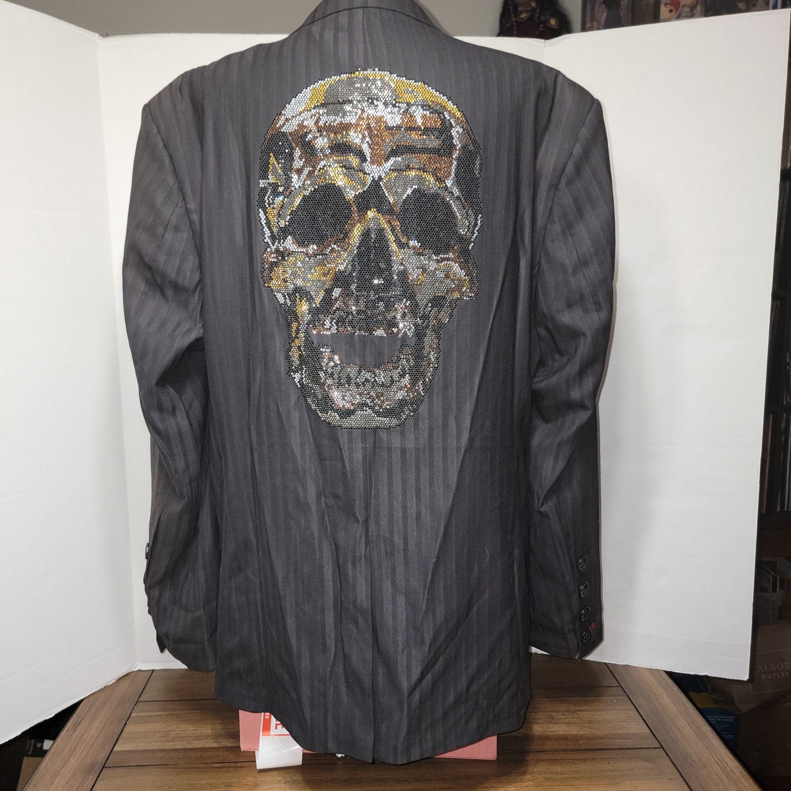 Artine Black Pinstripe 1-Button Suit Blazer w/ Bling Skull on Back - Size XL