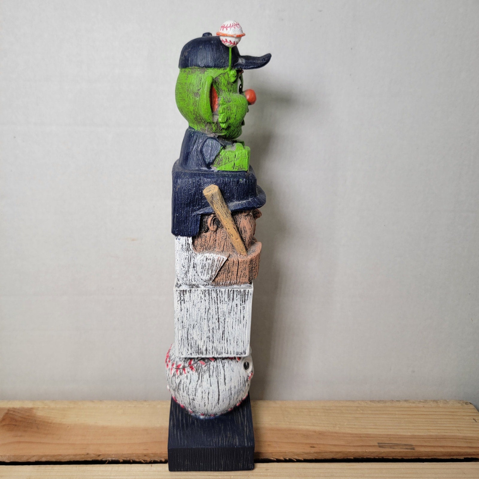 Houston Astros Orbit Wooden Tiki Totem Pole - NWT