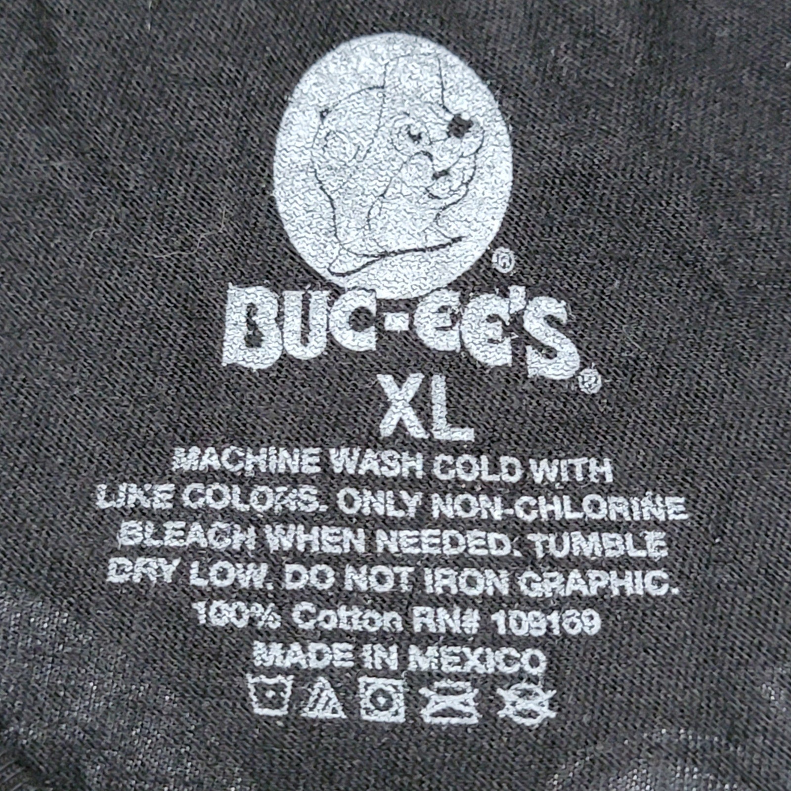 Buc-ee's Halloween Black Unisex Glow-In-The-Dark Tee "Let's Boo This" - Size XL