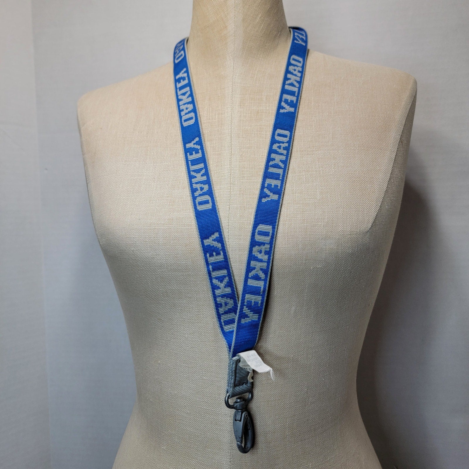 Oakley Grey & Blue Lanyard w/ Clip