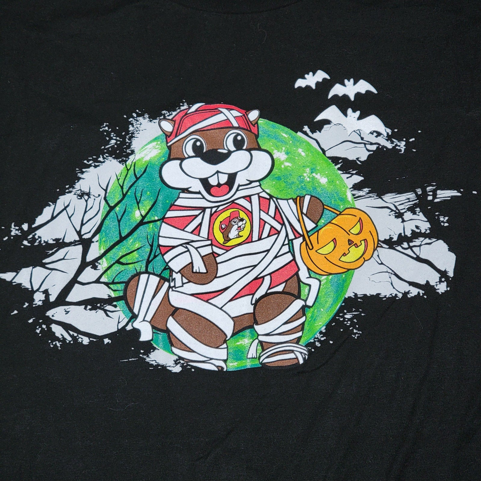 Buc-ee's Halloween Black Unisex Glow-In-The-Dark Tee "Boo Crew" - Size XL