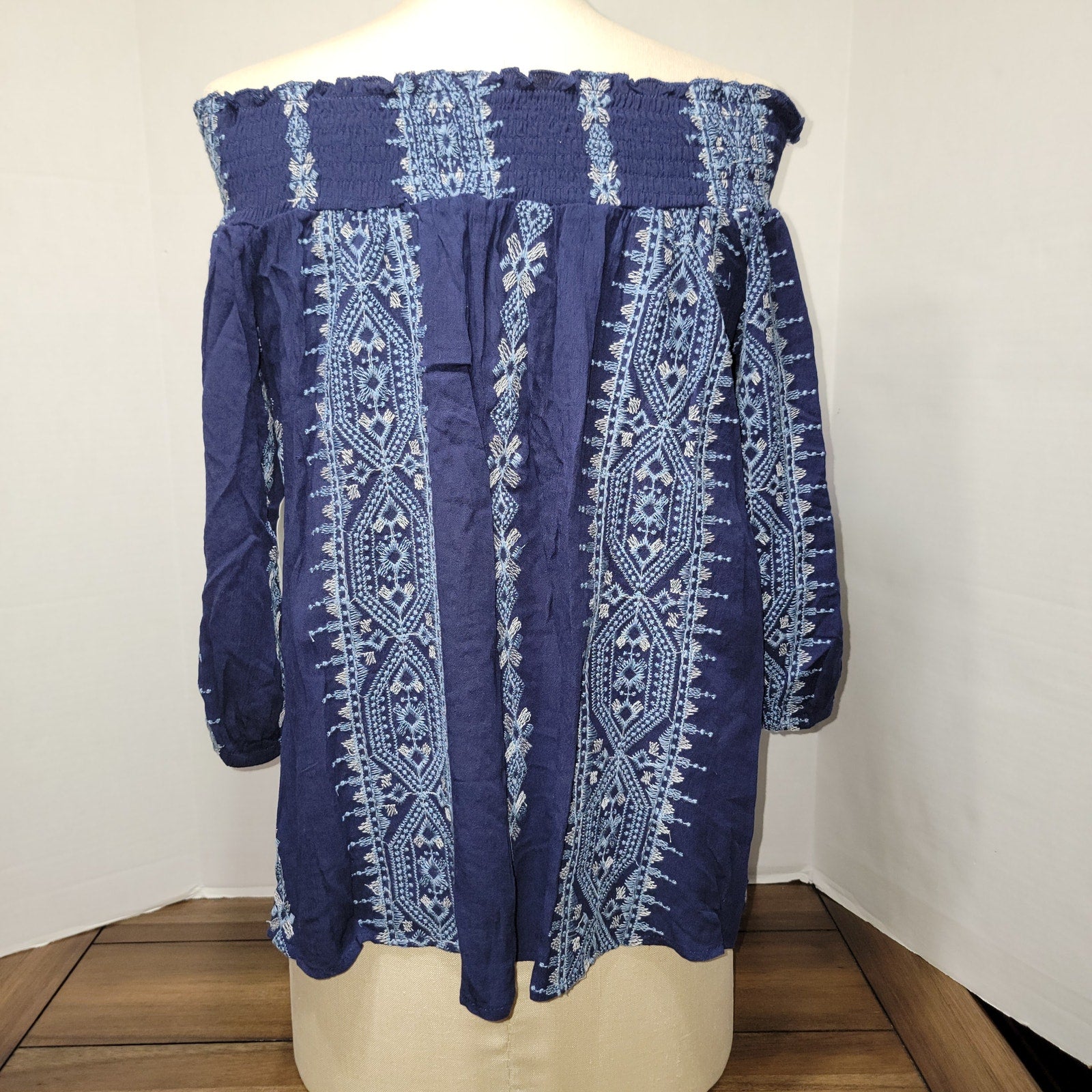 Altar'd State 3 Quarter Sleeve Dark Blue Embroidered Blouse - Size Small NWT