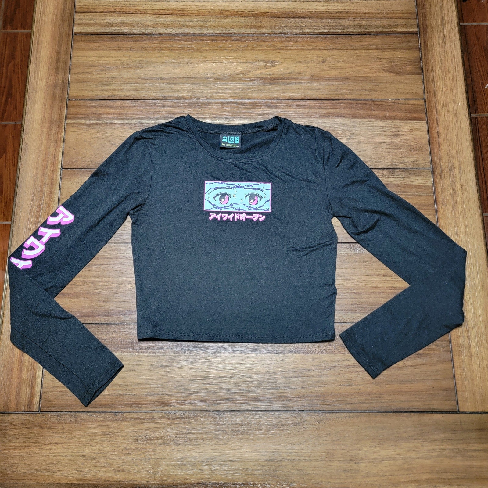 A Lab LS Junior Crop Tee Otaku Anime Eyes "Eyes Wide Open" - Size Junior Medium