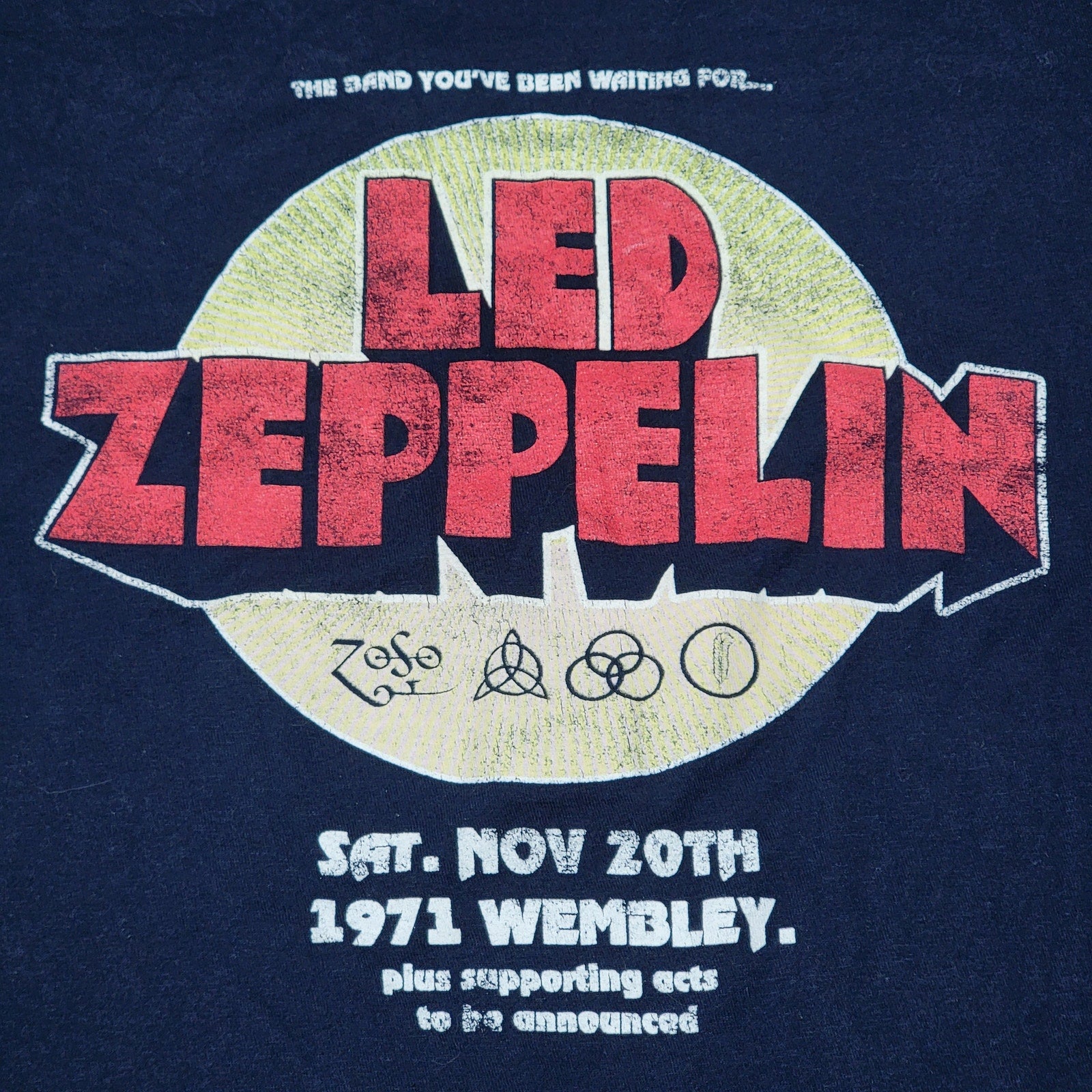 Led Zeppelin Black Unisex Tee "1971 Wembley" - Size Medium