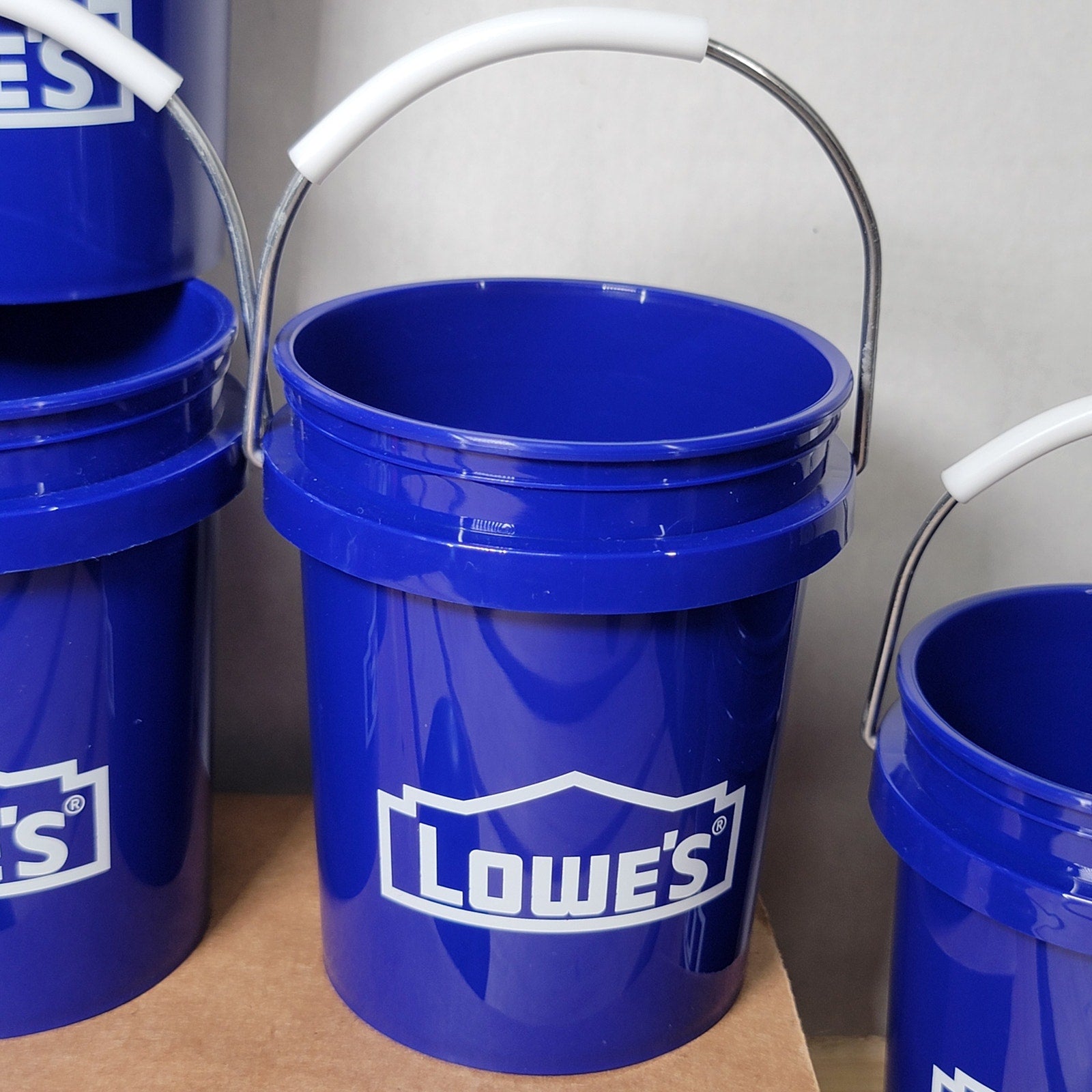 Set of 6 Mini Lowes Plastic Buckets w/ Handles and Kids Club Mini Rubber Hat