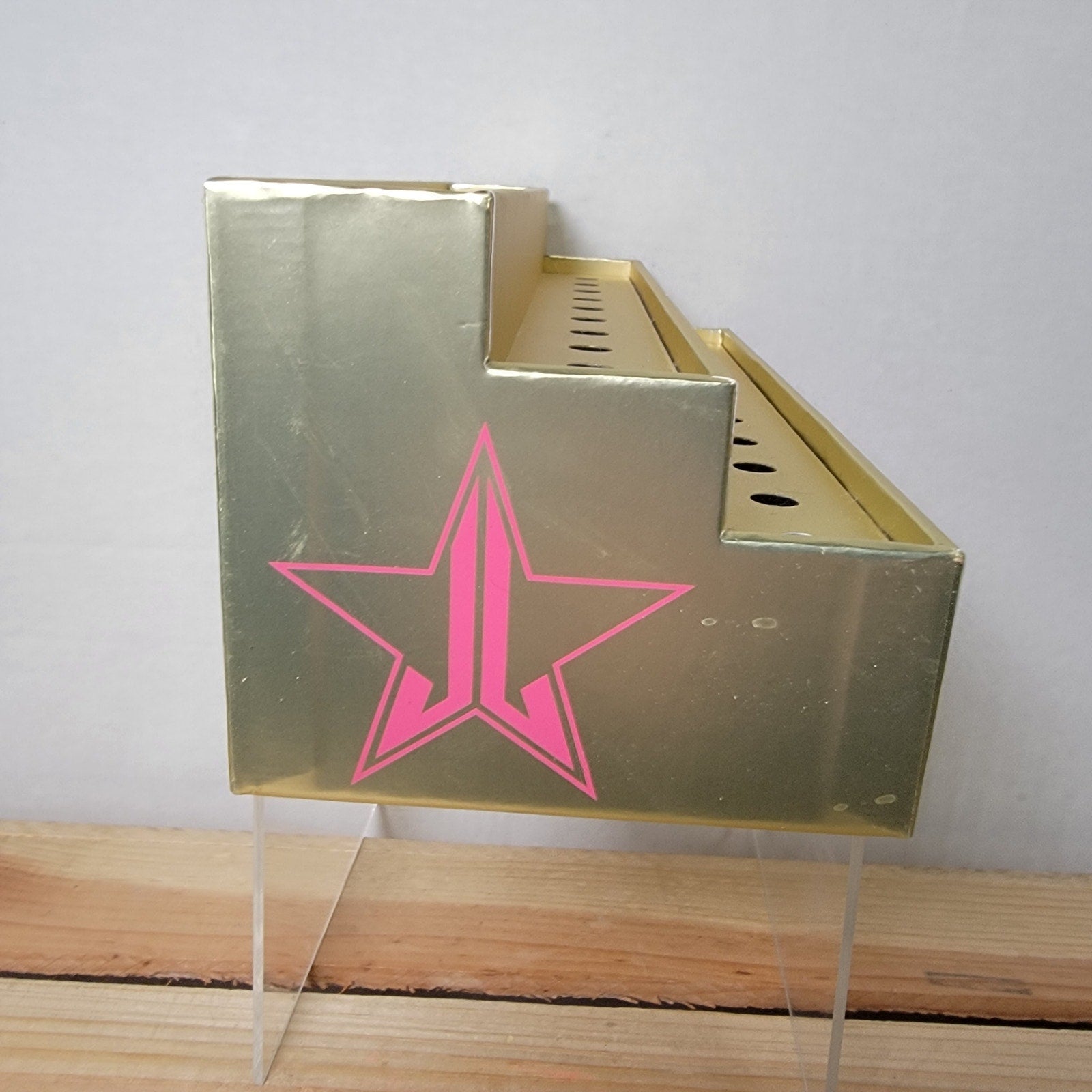 Gold Jeffree Star Cosmetics Makeup Display Holder - NWOT