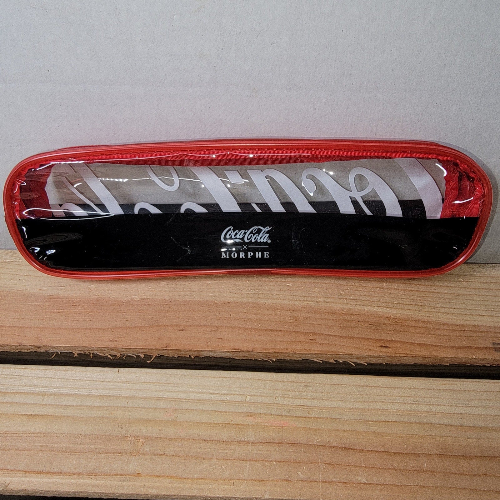 Morphe x Coca-Cola Limited Edition Cosmetic Brush Bag 2020
