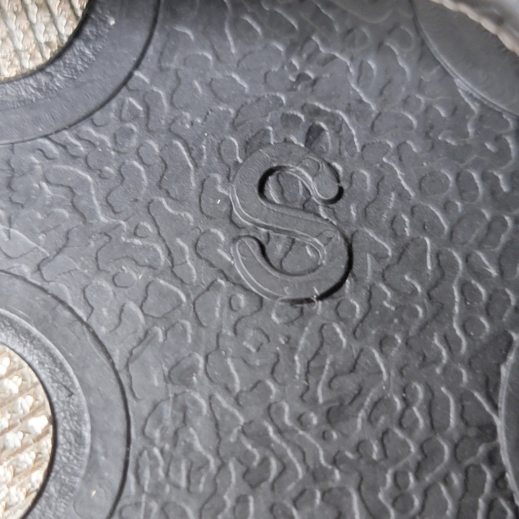 1 Pair of Slip-On Rubber Ice Cleats - Size Small