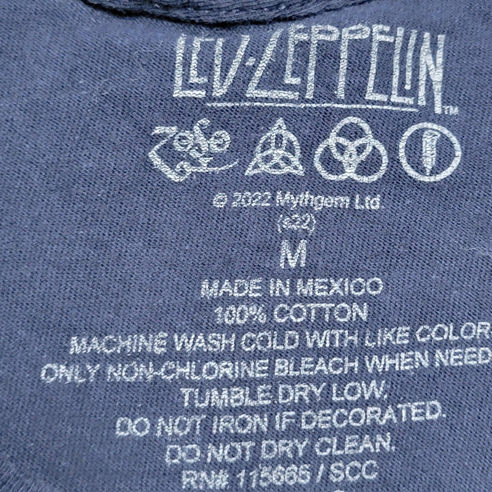 Led Zeppelin Black Unisex Tee "1971 Wembley" - Size Medium