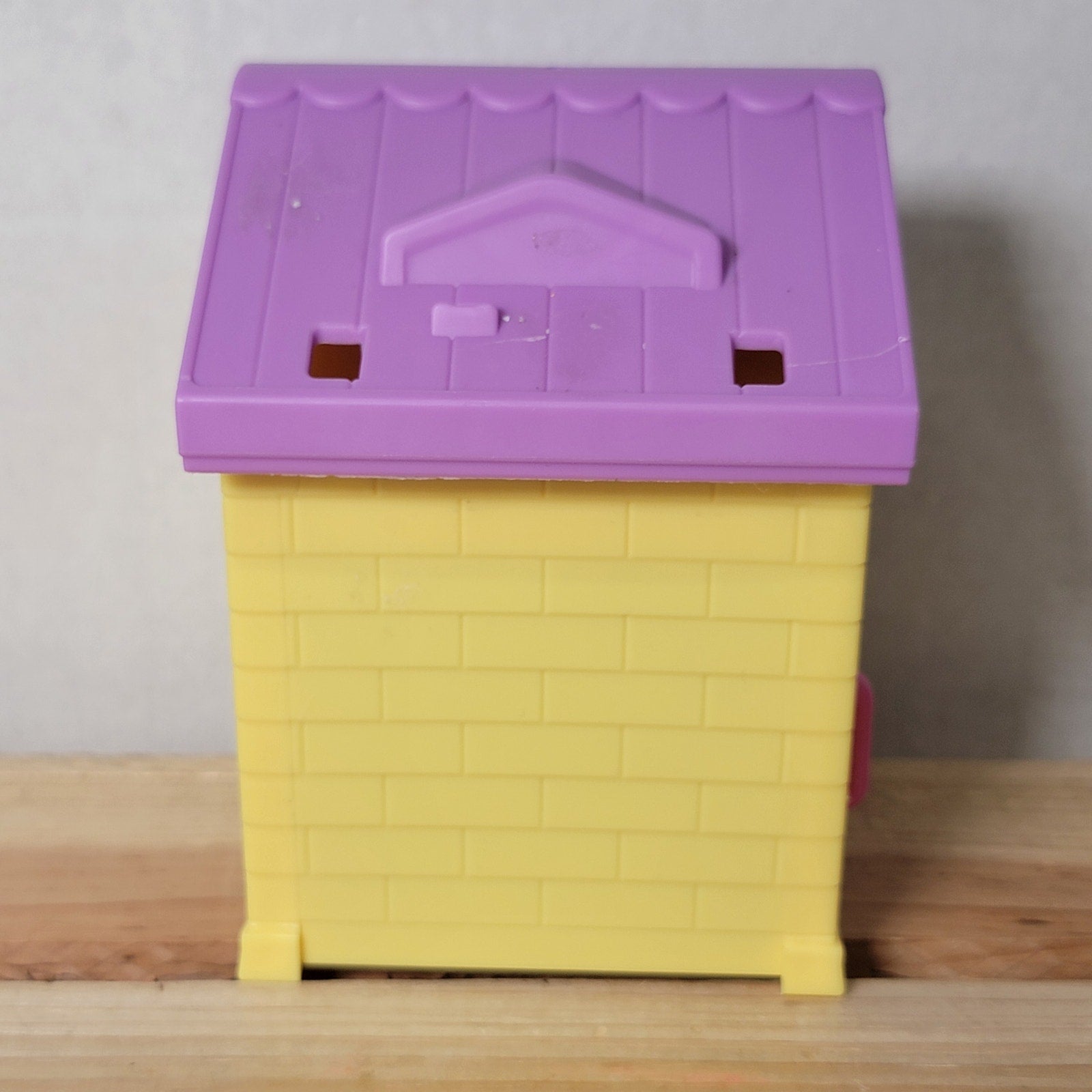 Little Live Pets Mama Surprise House + 5 Pc Families Collection