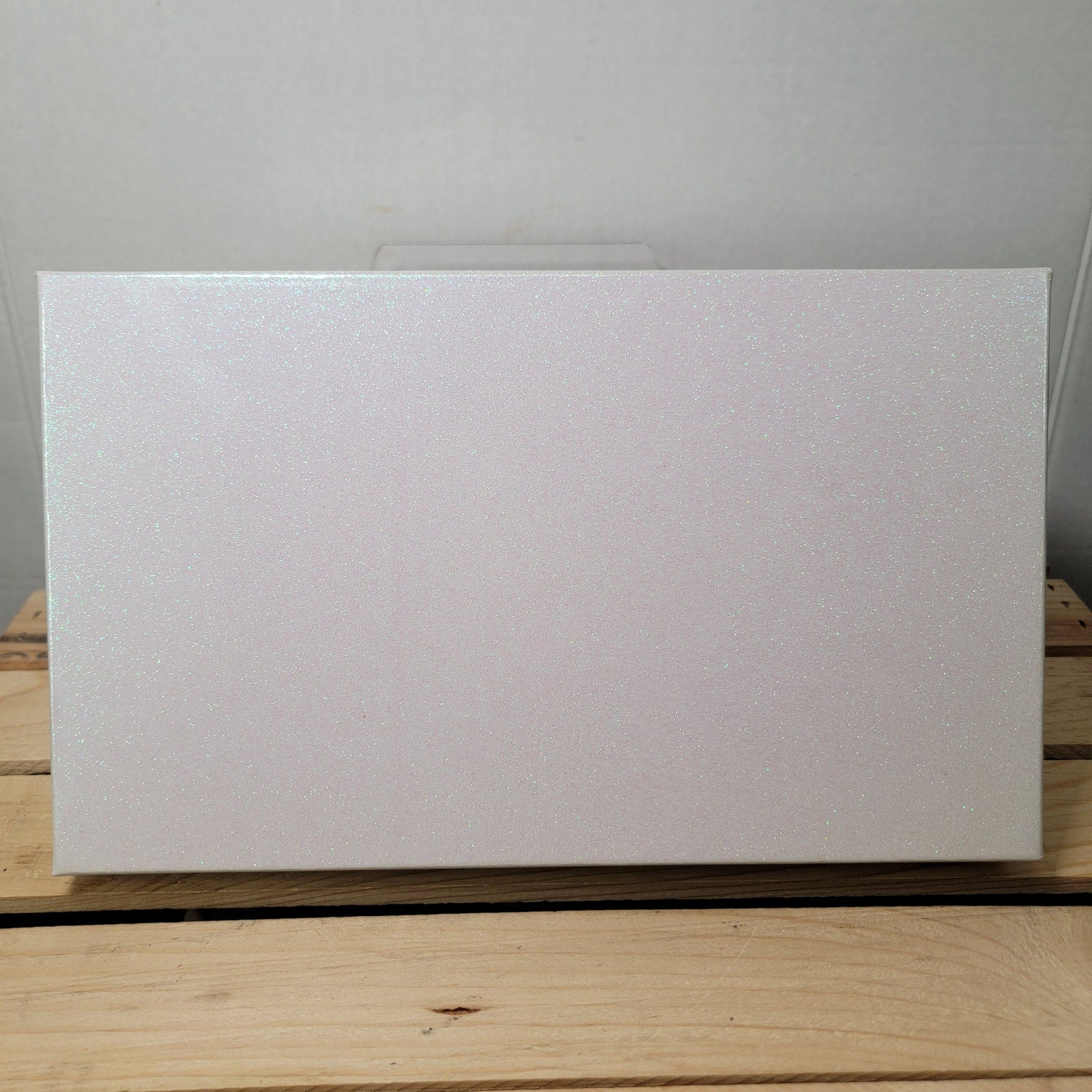 Jeffree Star Cosmetics White Glitter Makeup Display Holder - NEW