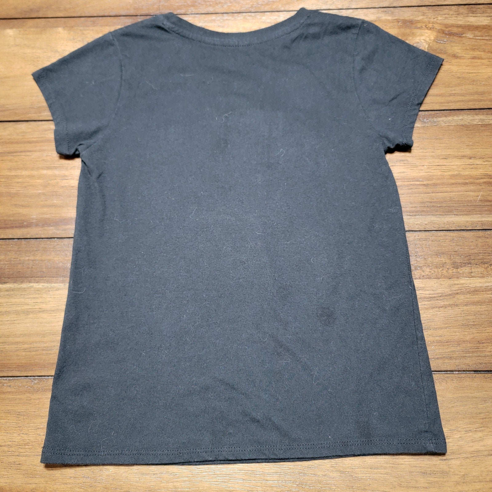 Wednesday Girls Black Tee Umbrella Pose - Size Medium (8)