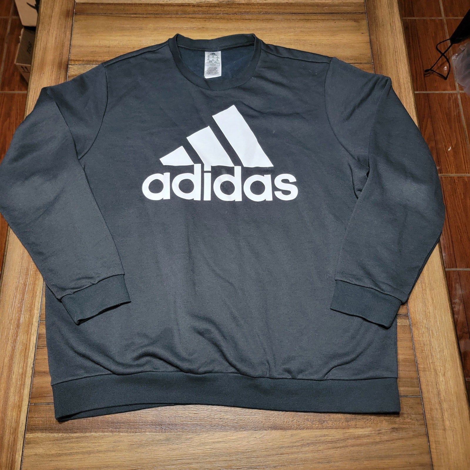 Adidas Oversized Black LS Unisex Sweat Shirt - Size 2XL
