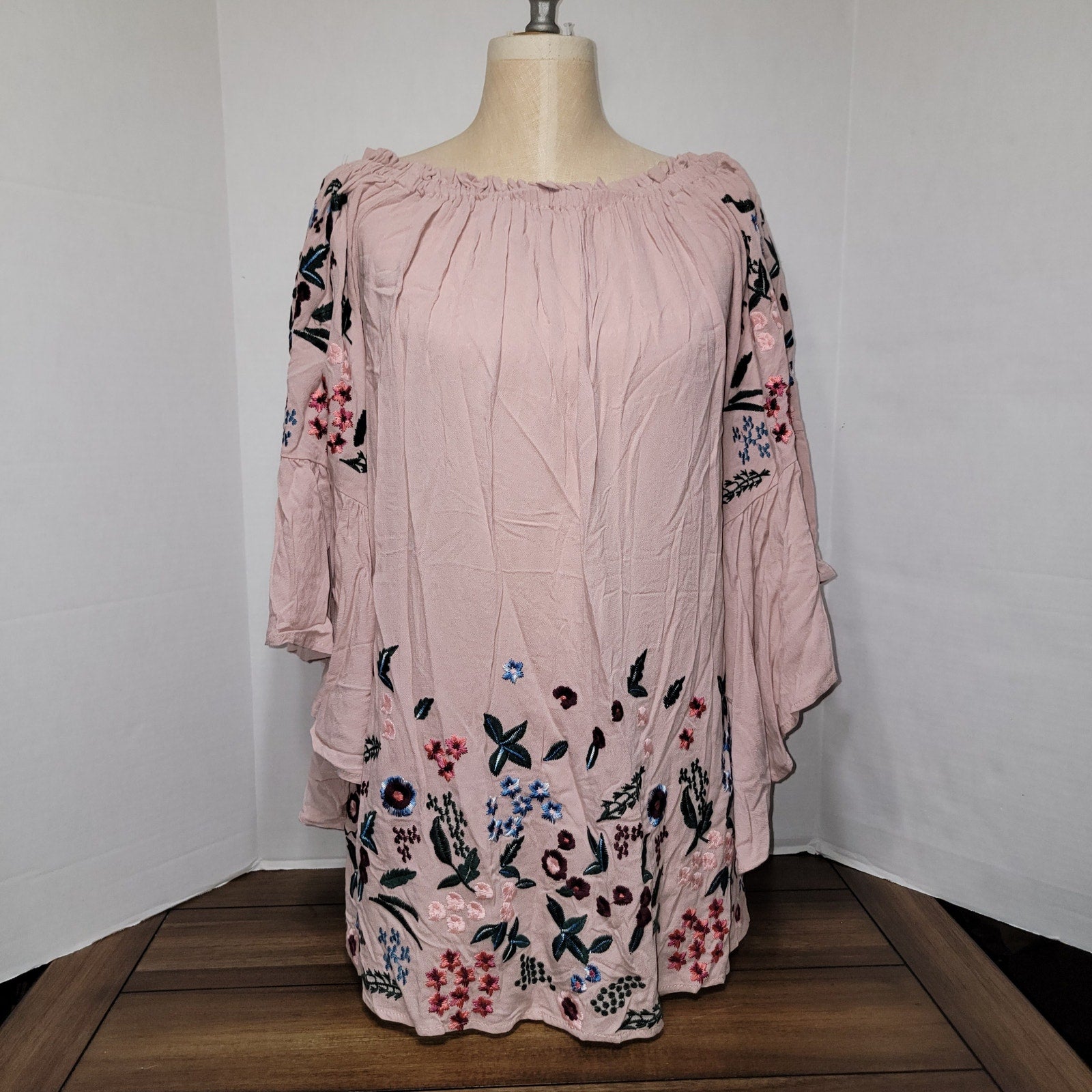 Altar'd State Long Pink Embroidered Blouse w/ Flared Sleeves - Size Small