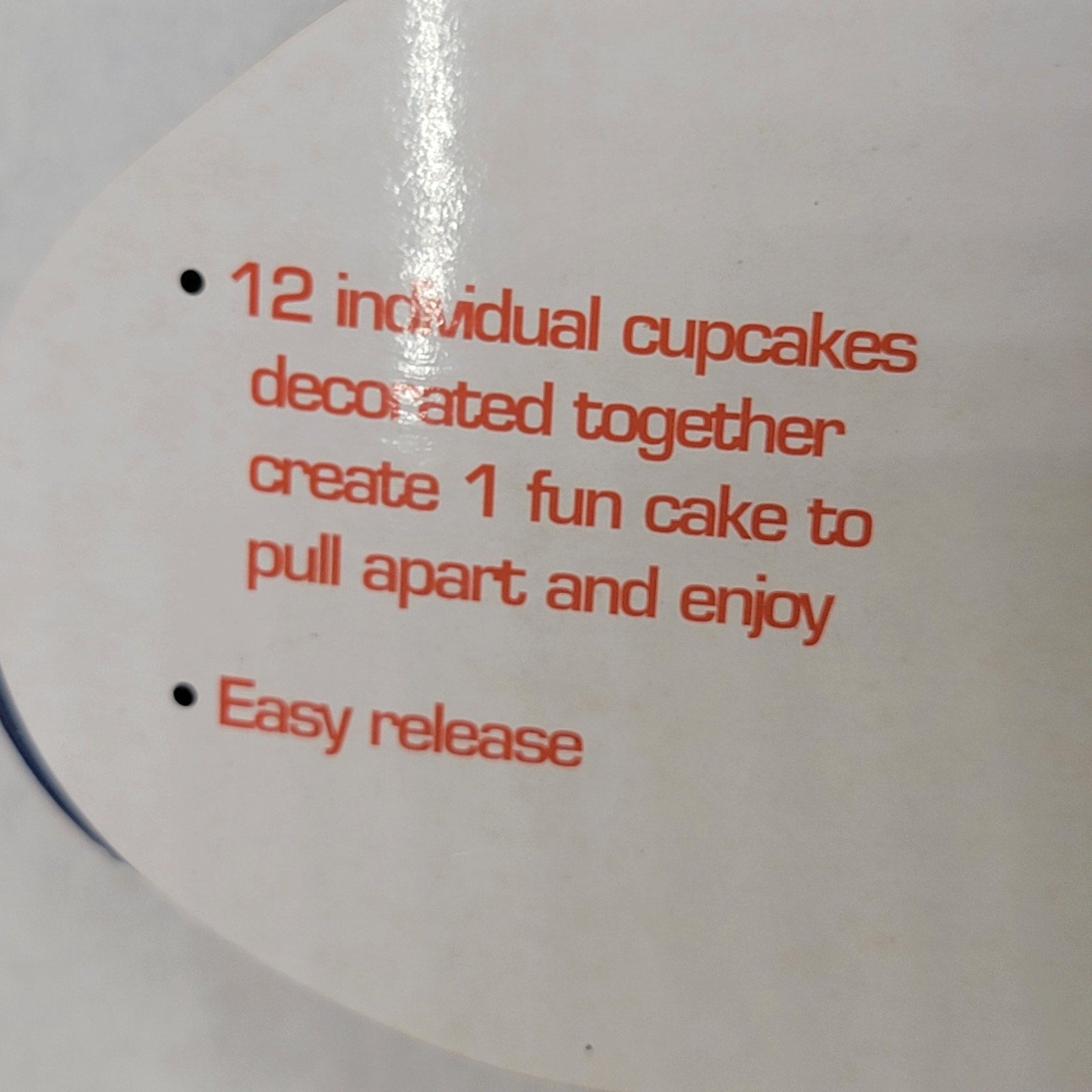 Create n Celebrate Penguin Pull-a-Part Silicone Cupcake Mold - NEW