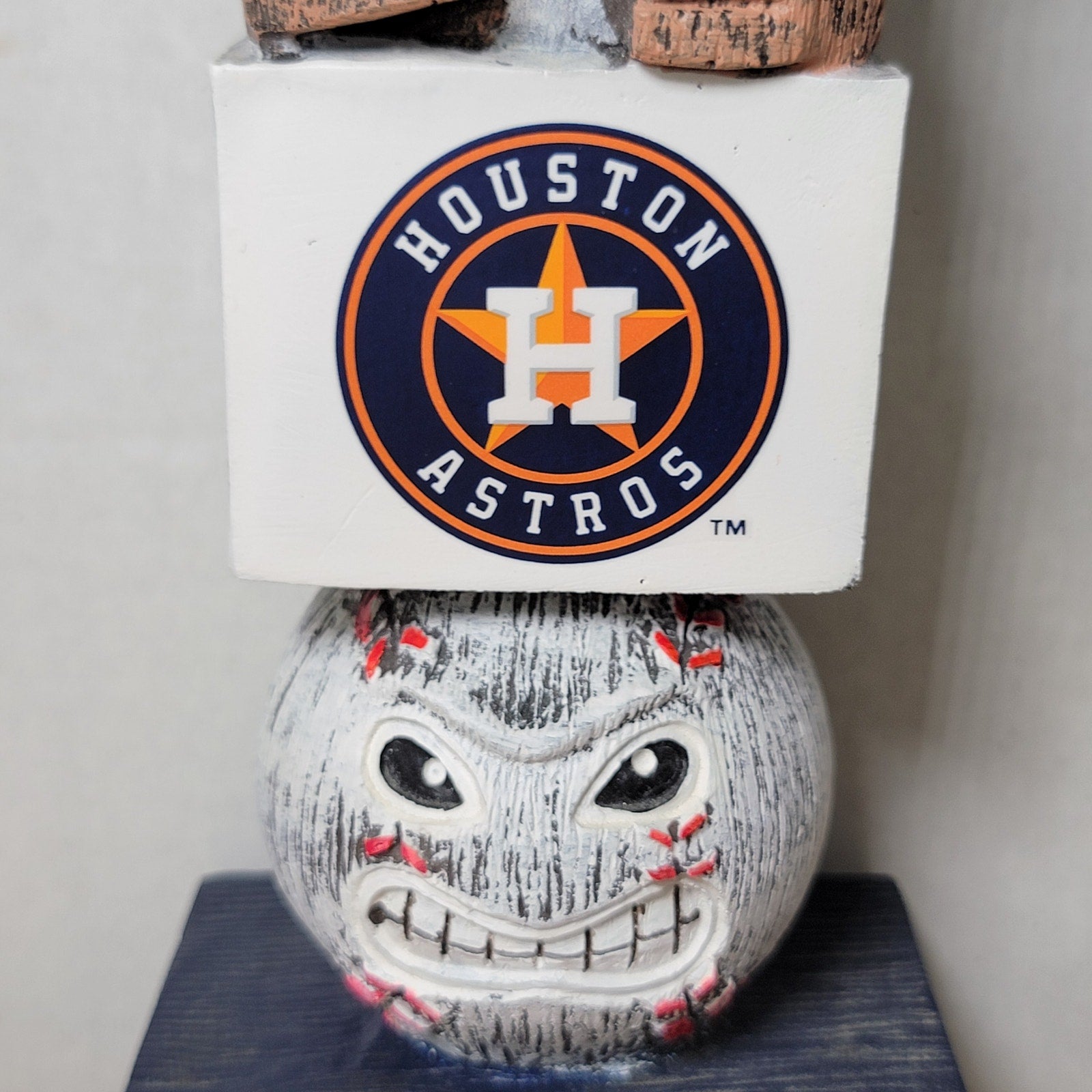 Houston Astros Orbit Wooden Tiki Totem Pole - NWT