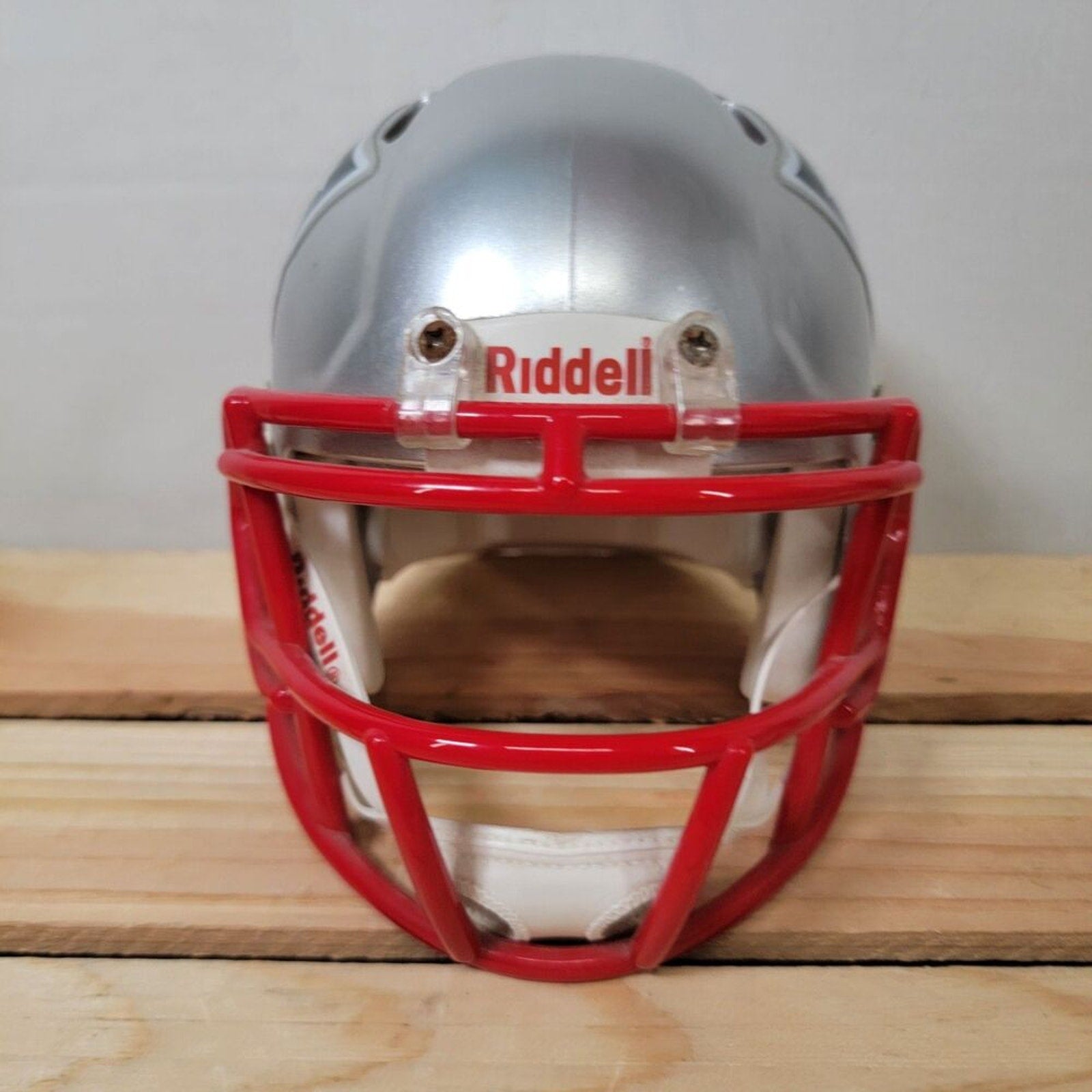 New England Patriots Collector Set: Banner, Flag & Mini Helmet