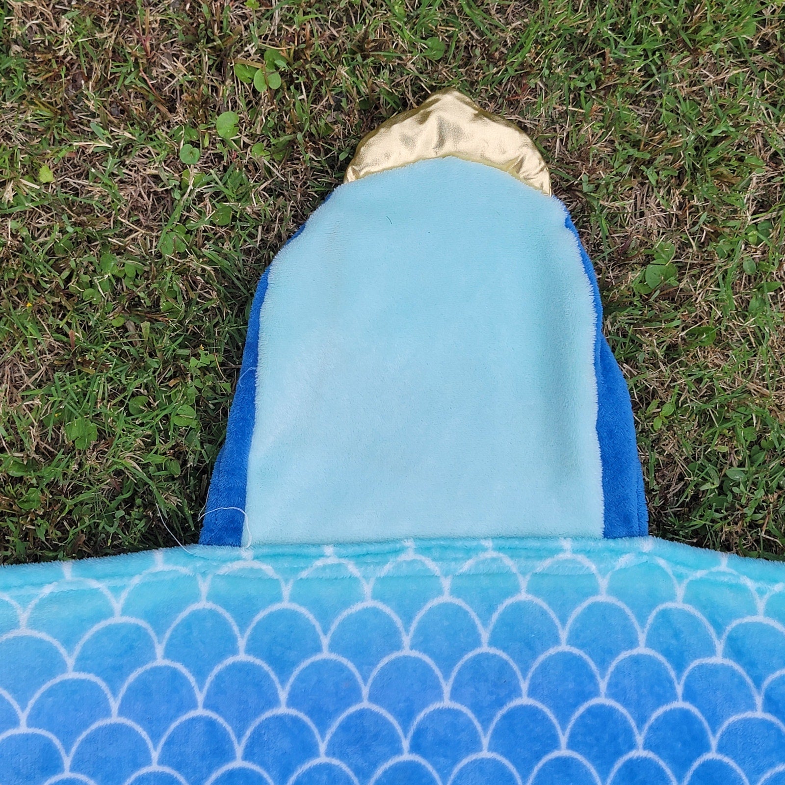 Your Zone Kids Blue Mermaid Hooded Blanket