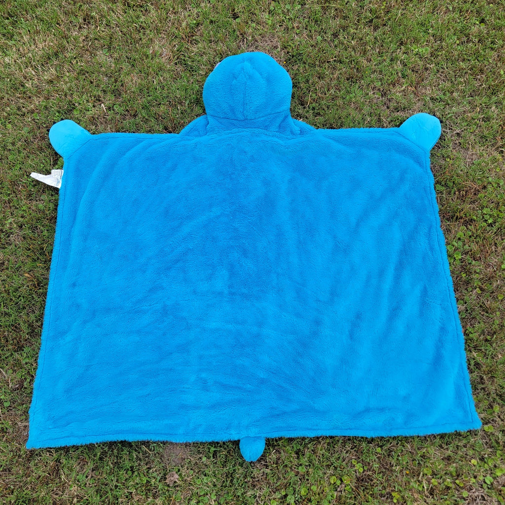 Pillowfort Kids Blue Yeti Hooded Blanket