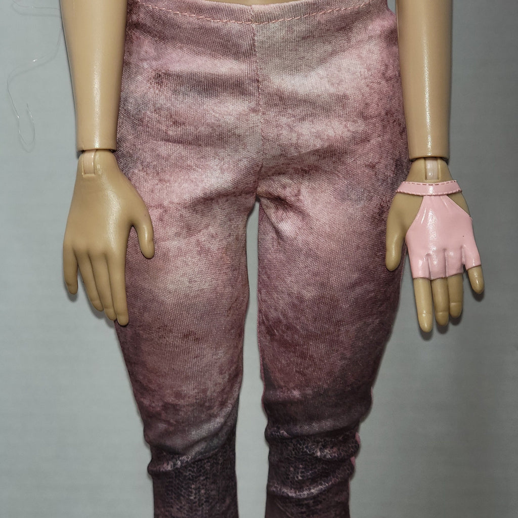 Disney Descendants Audrey 28" Doll (No Shirt)