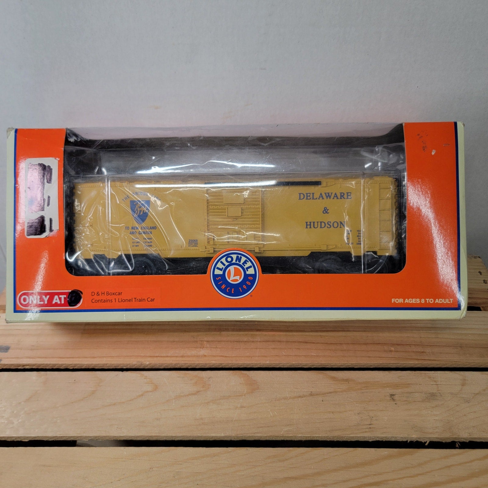 2008 Lionel Train Car: Delaware & Hudson Boxcar w/ Box O Scale