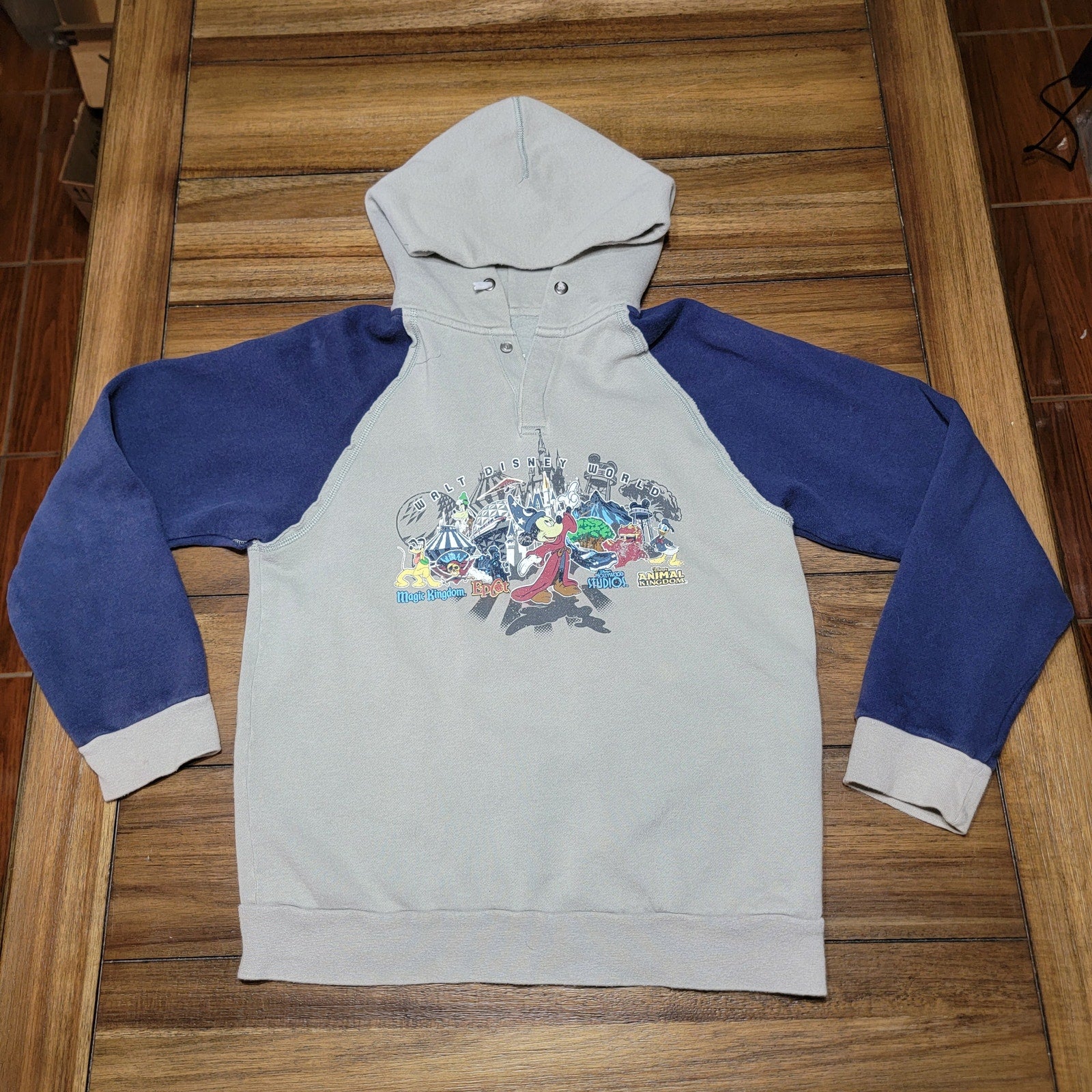 Disney Parks Youth LS Grey & Blue Pull-Over Hoodie "Worlds" - Size Junior XL