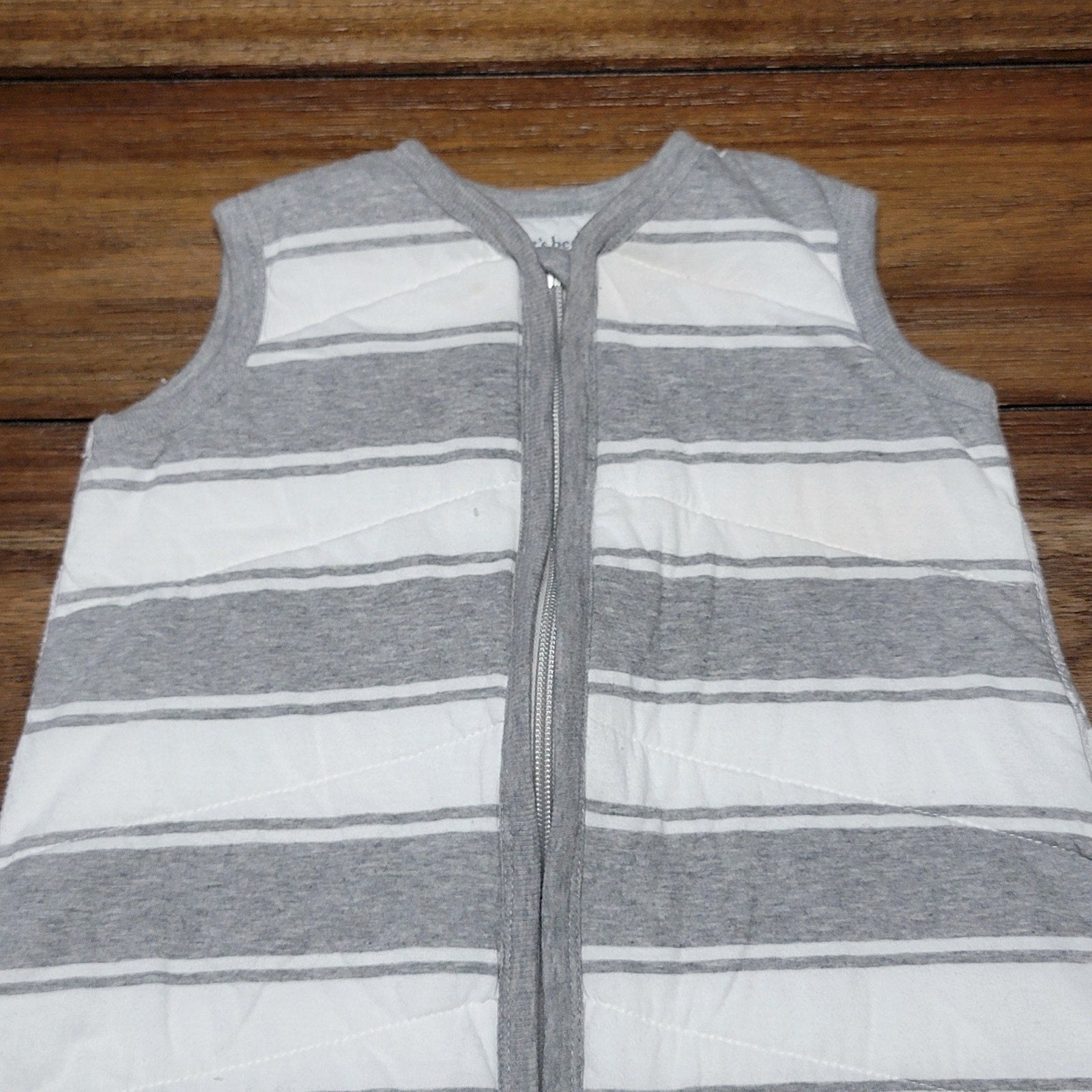 Burt's Bees Beekeeper White & Grey Stripe Full Zip Nap Sack - Size Medium