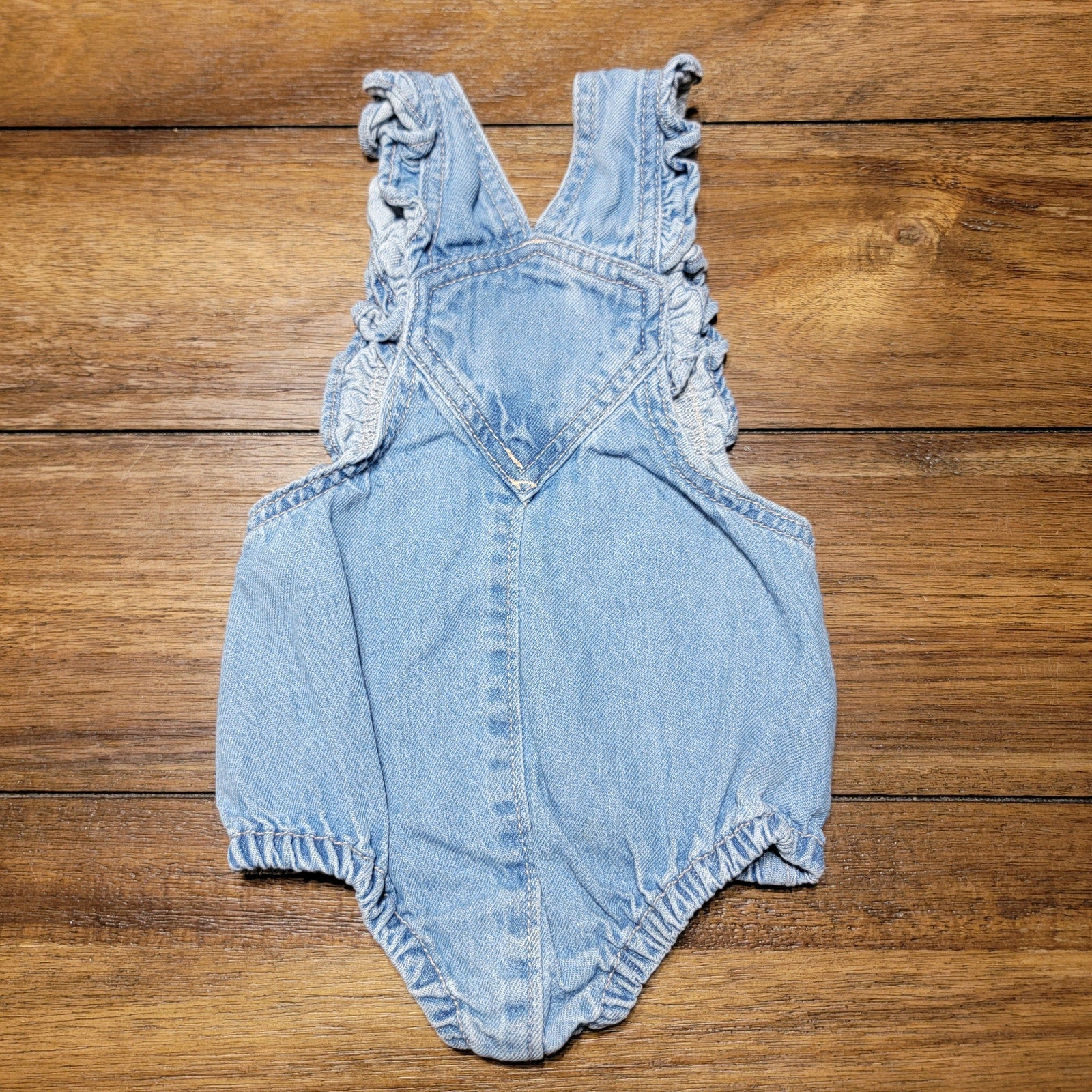 Old Navy Infant Denim Shortalls w/ Daisies - Size 3-6M