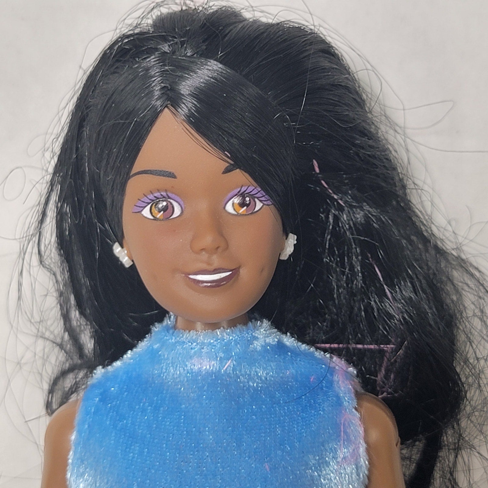 VINTAGE 1990's African American Barbie (no shoes)